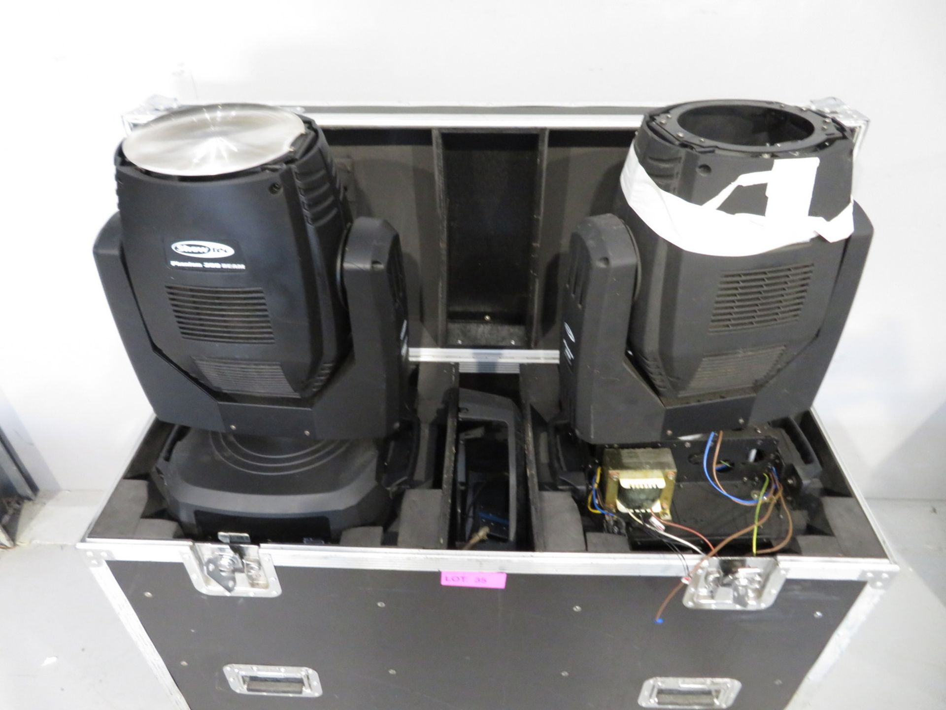 Pair of Showtec Phantom 300 Beams in flightcase. Includes hanging clamps and safety bonds. - Image 2 of 10