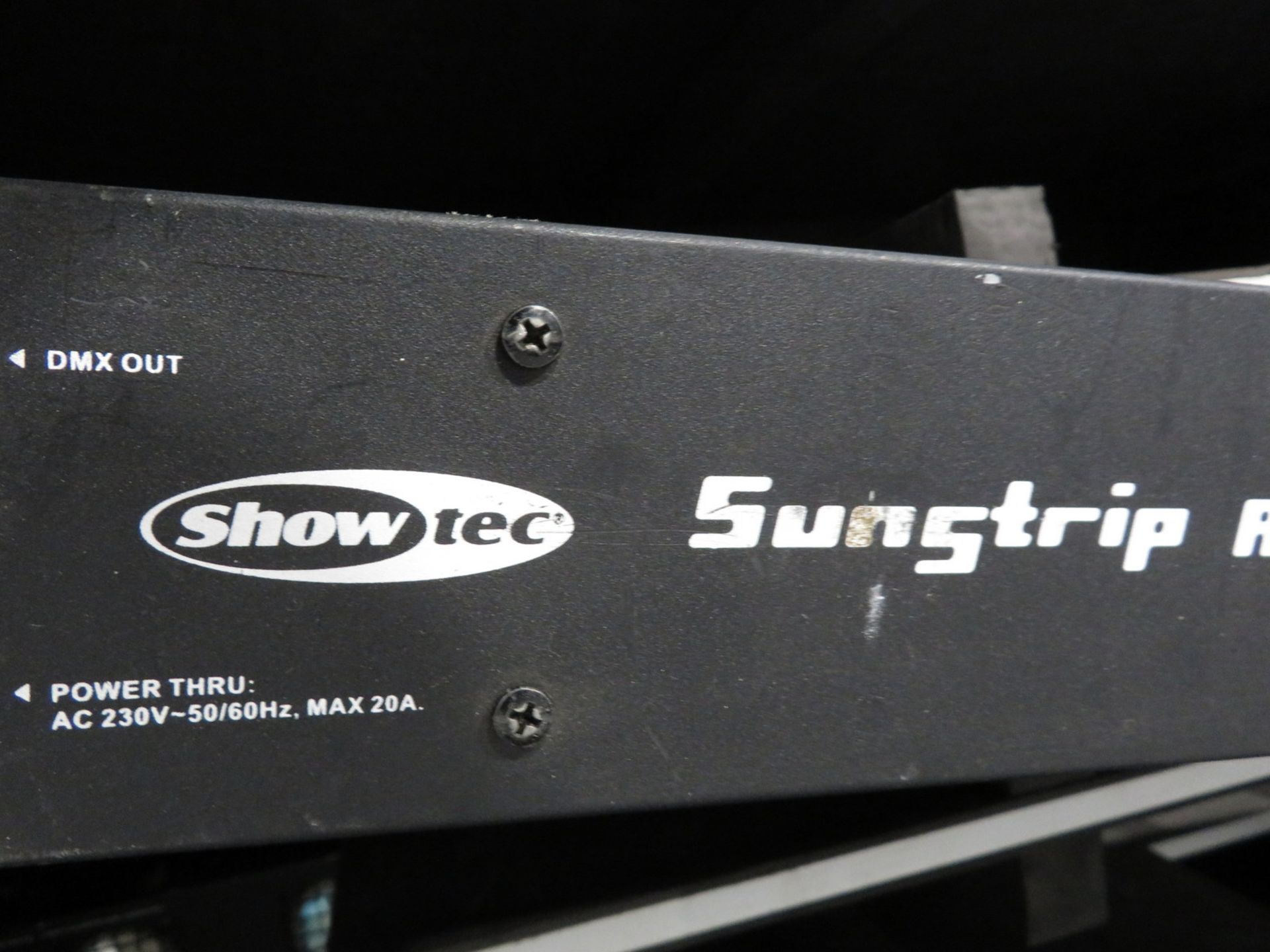 5x Showtec Active Sunstrip GU10 in flightcase. Complete with brackets. As spares. - Image 6 of 8