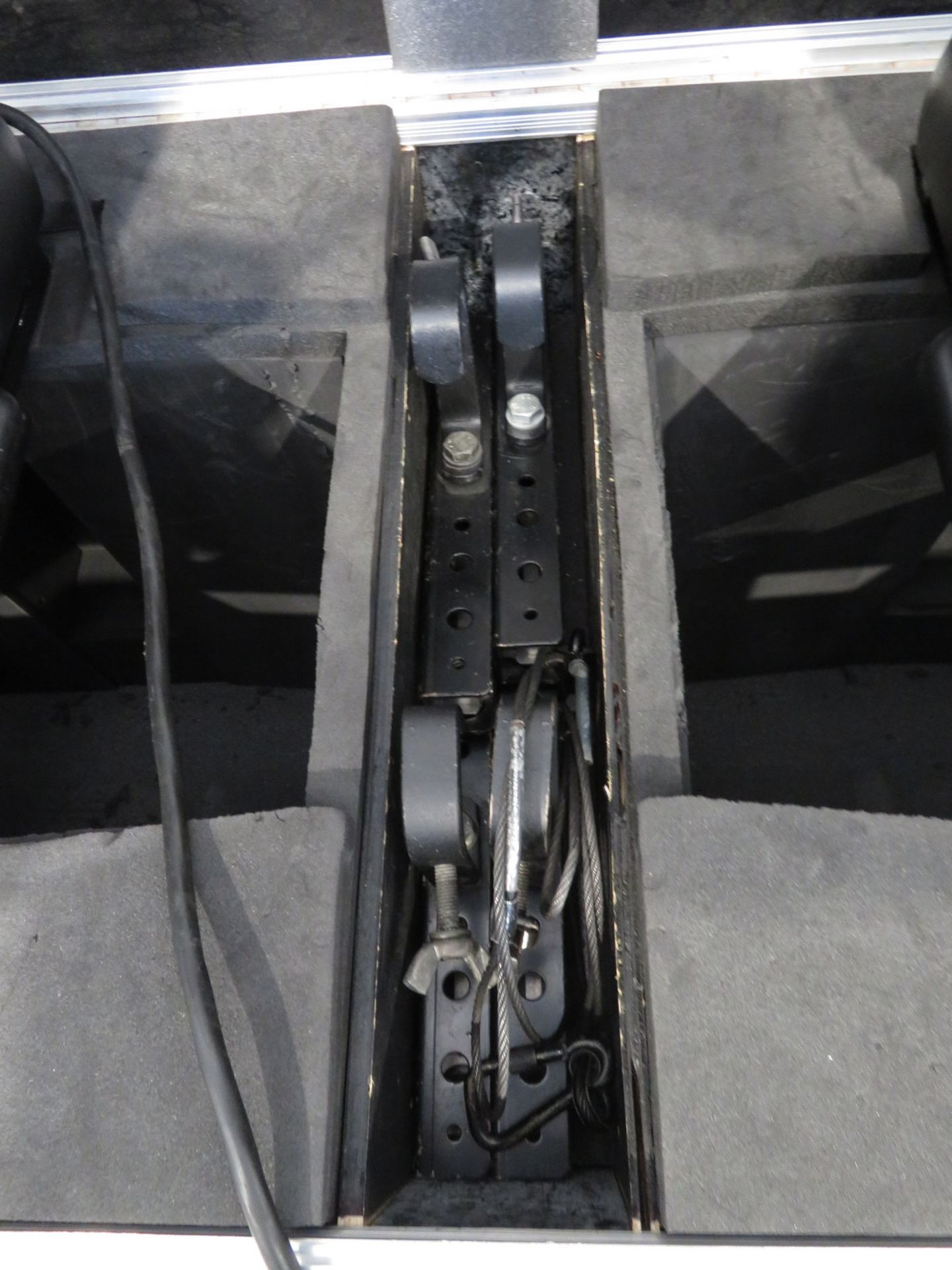 Pair of Varilite VL3000 Wash in flightcase. Includes hanging clamps and safety bonds. Work - Image 6 of 10