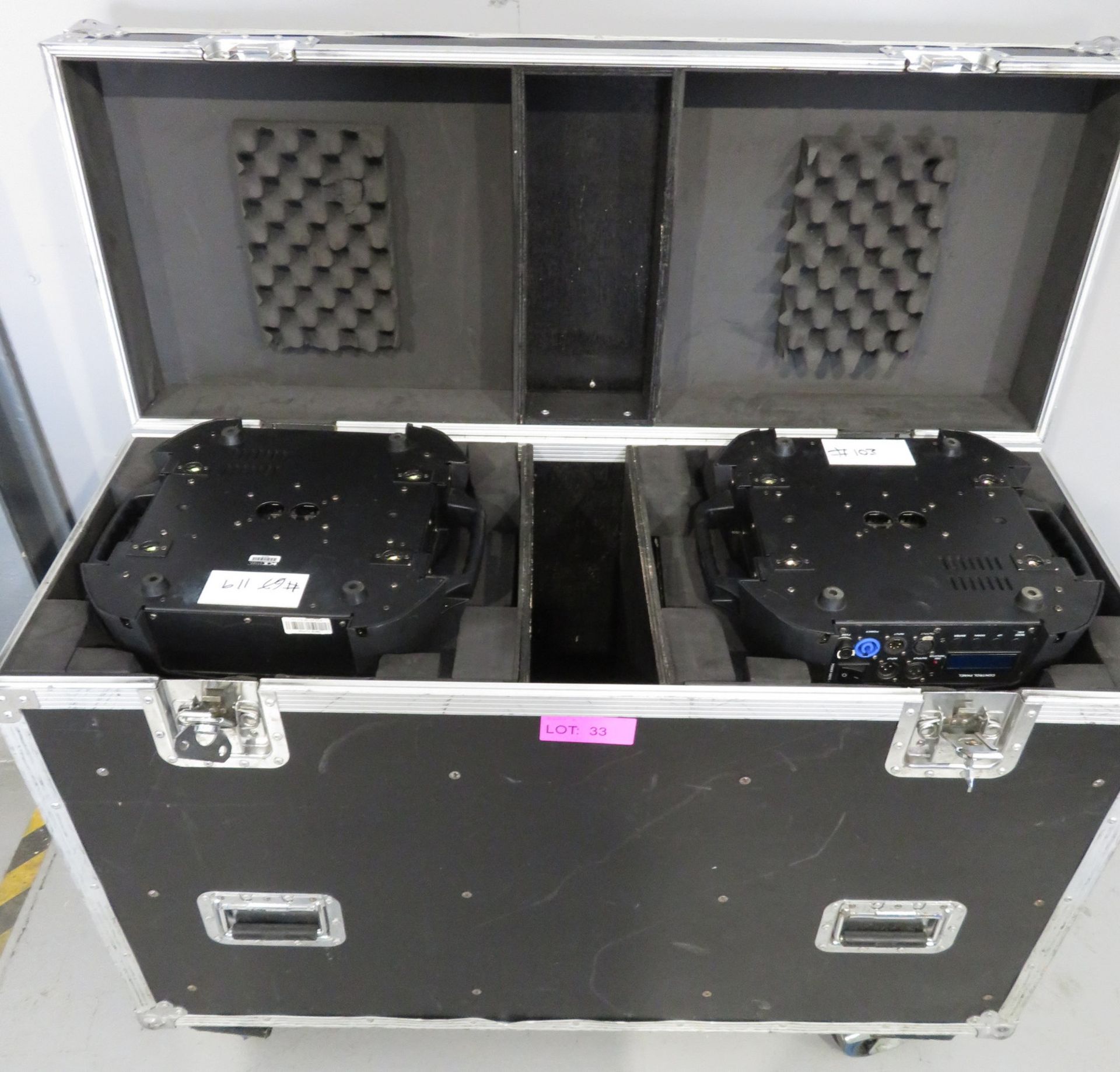 Pair of Showtec Phantom 300 Beams in flightcase. Includes hanging clamps and safety bonds. - Image 6 of 7