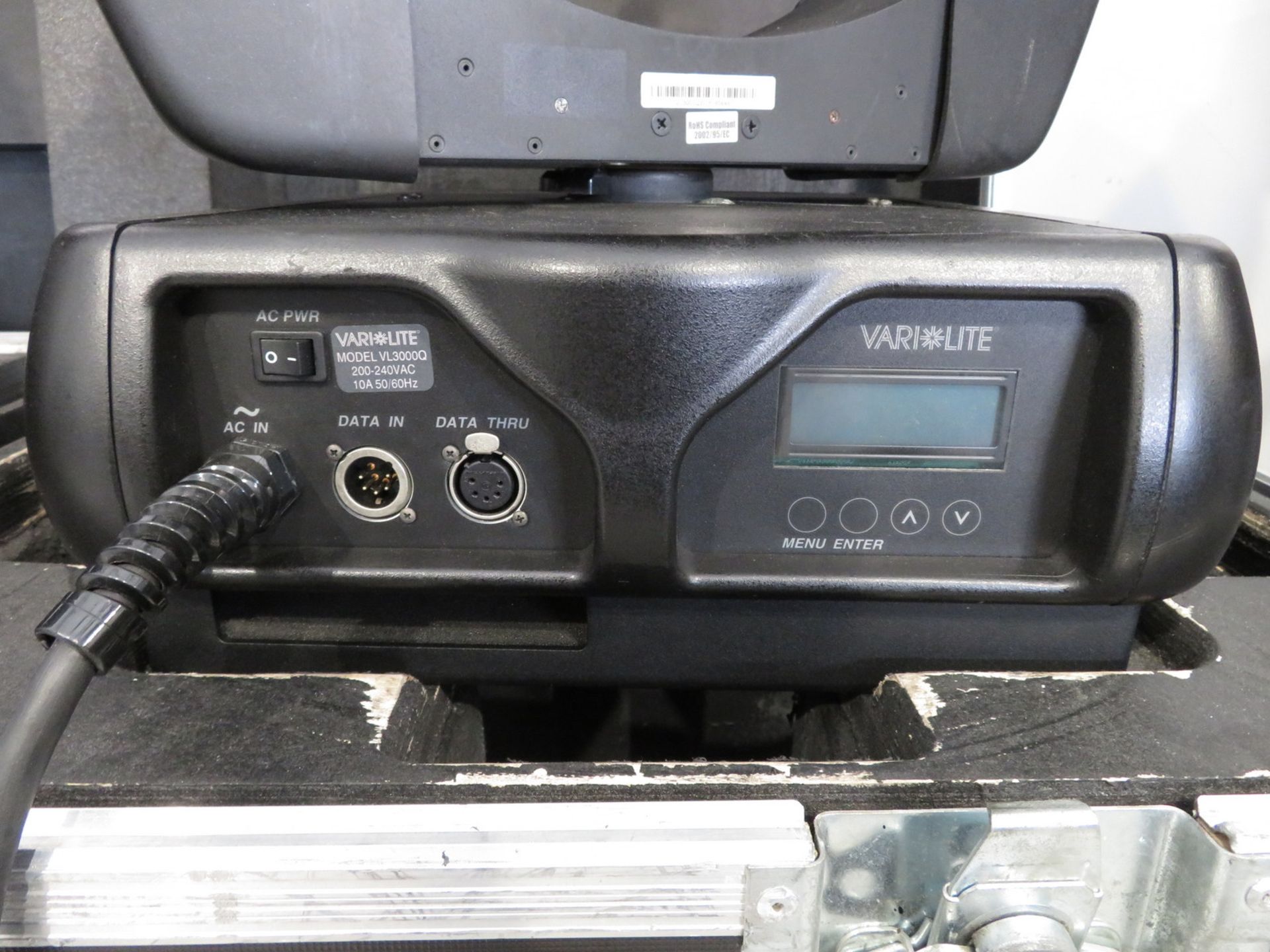 Pair of Varilite VL3000 Wash in flightcase. Includes hanging clamps and safety bonds. Work - Image 5 of 8