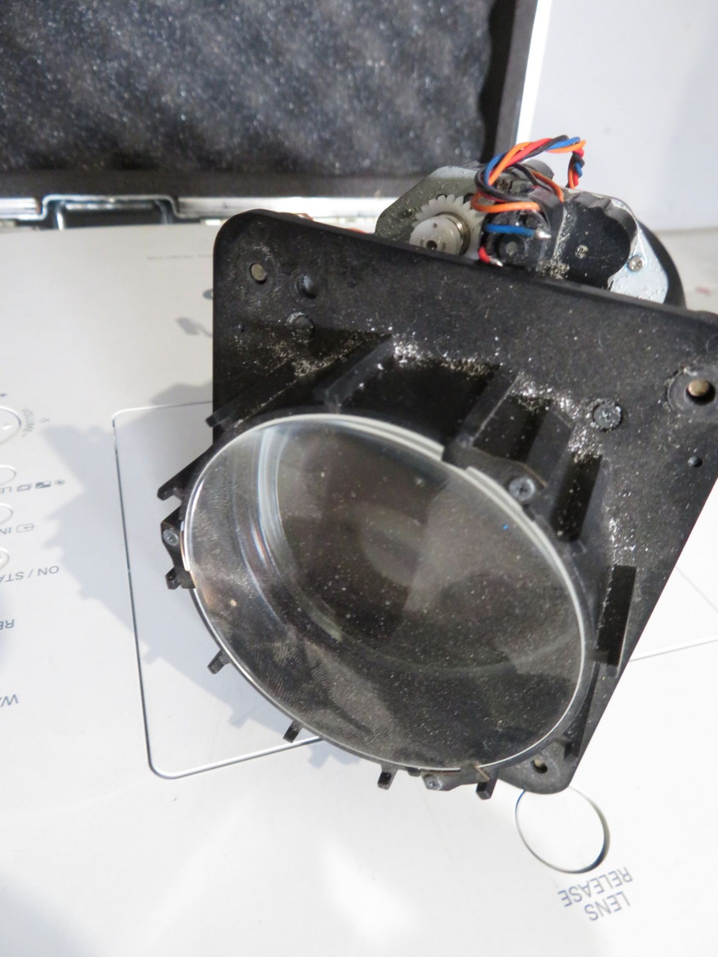 Sanyo XT25 Projector including lens in flightcase. Includes remote. Working condition. - Image 8 of 9