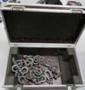 Flightcase with various shackles.