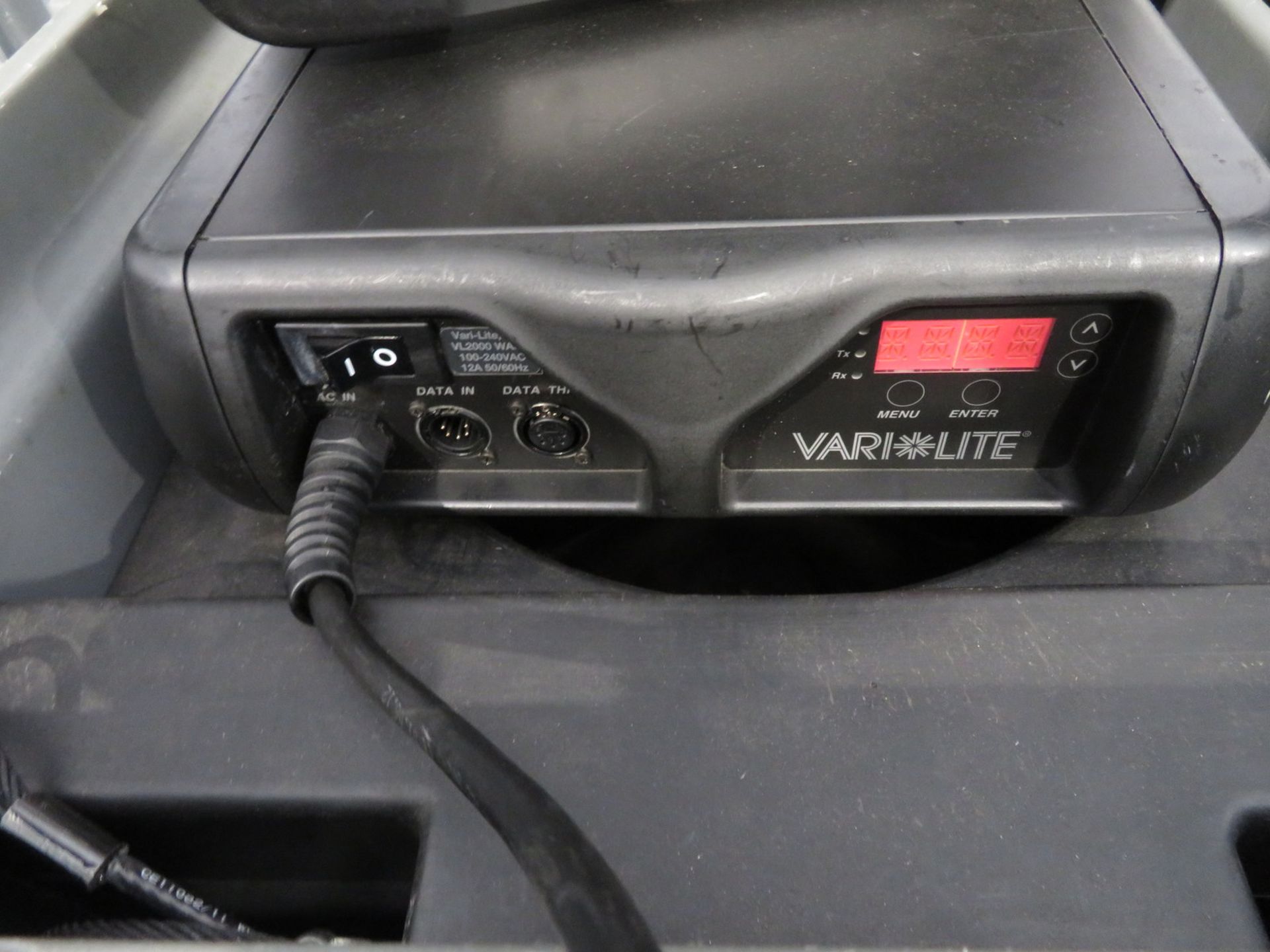 Pair of Varilite VL2402 Wash including hanging clamps and safety bonds. Faulty condition. - Image 5 of 8