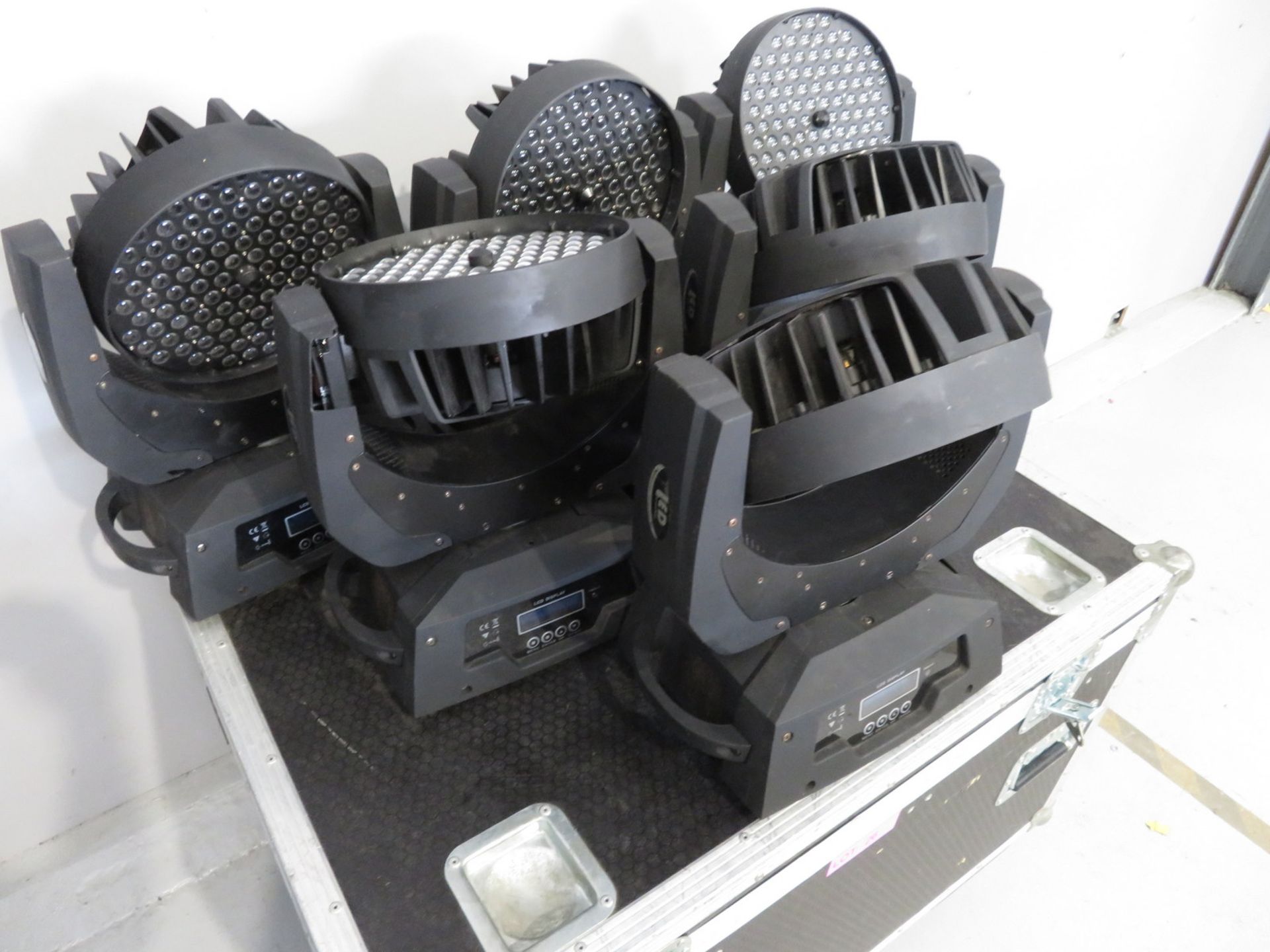 6x LED Moving head wash's in flightcase. Includes clamps but no power cables. Working Cond - Image 3 of 7