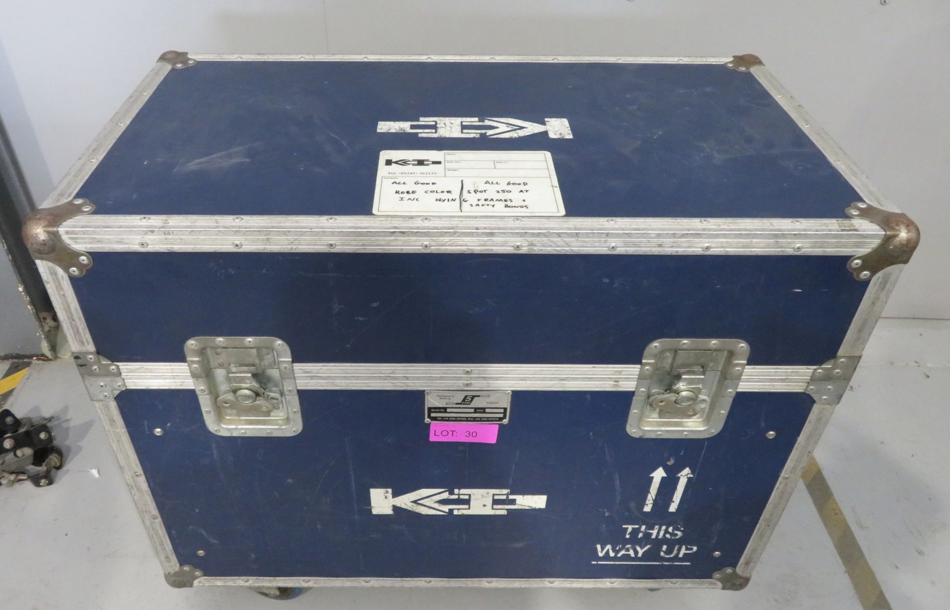 Pair of Robe Colourspot 250 AT Series in flightcase. Includes hanging clamps. Working con - Image 9 of 9