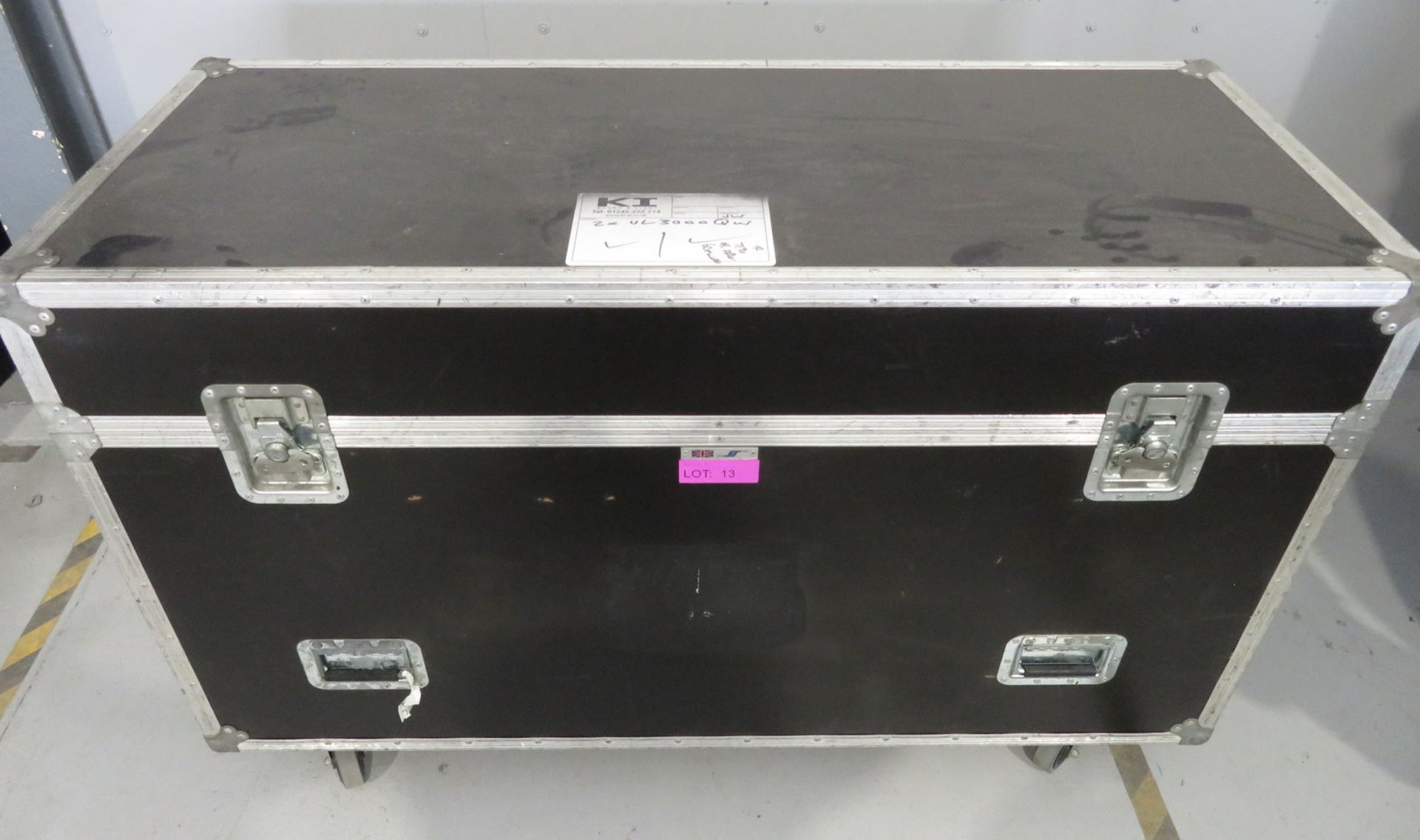 Pair of Varilite VL3000 Wash in flightcase. Includes hanging clamps and safety bonds. Work - Image 8 of 8