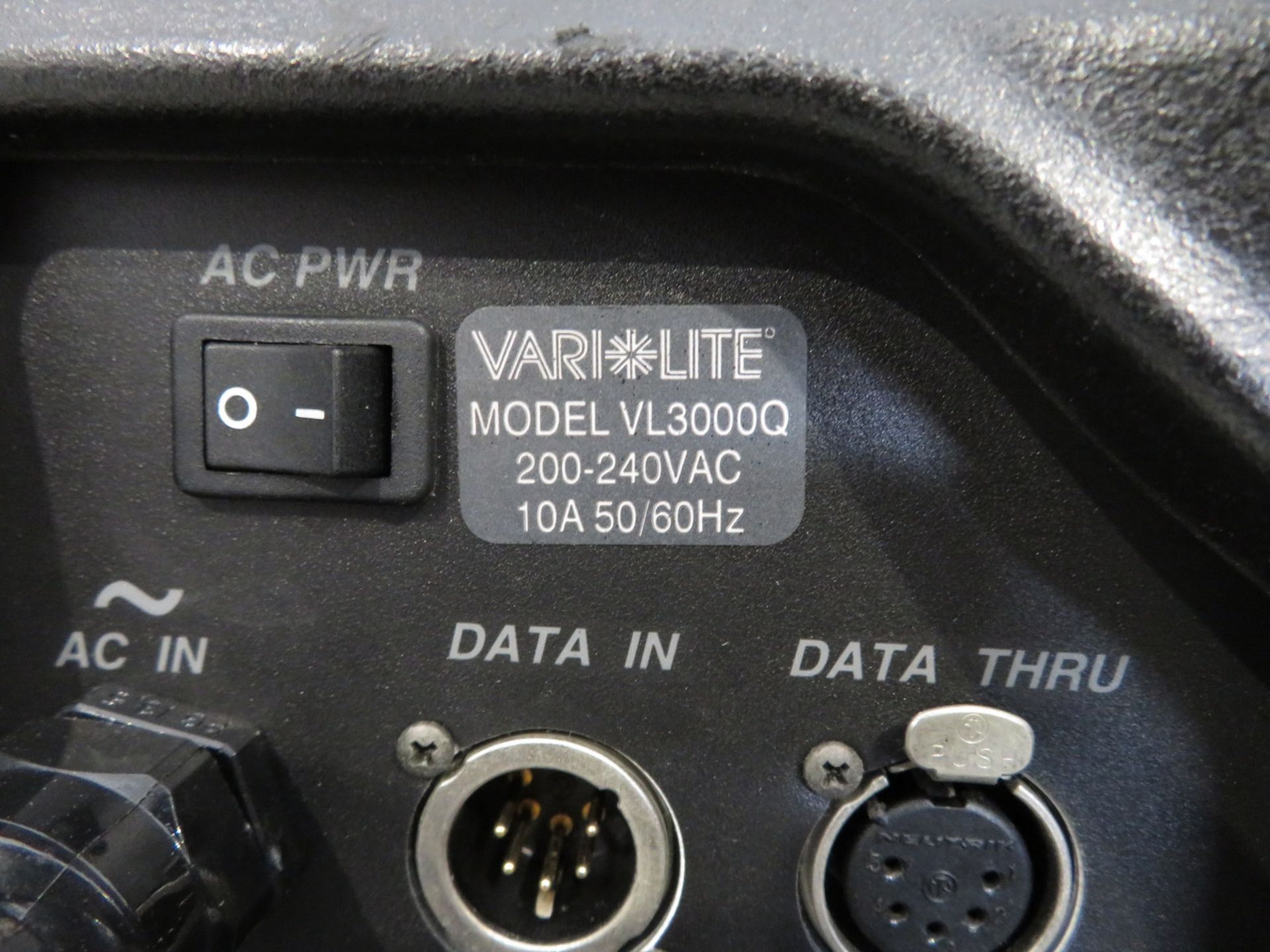 Pair of Varilite VL3000 Wash in flightcase. Includes hanging clamps and safety bonds. Work - Image 6 of 8