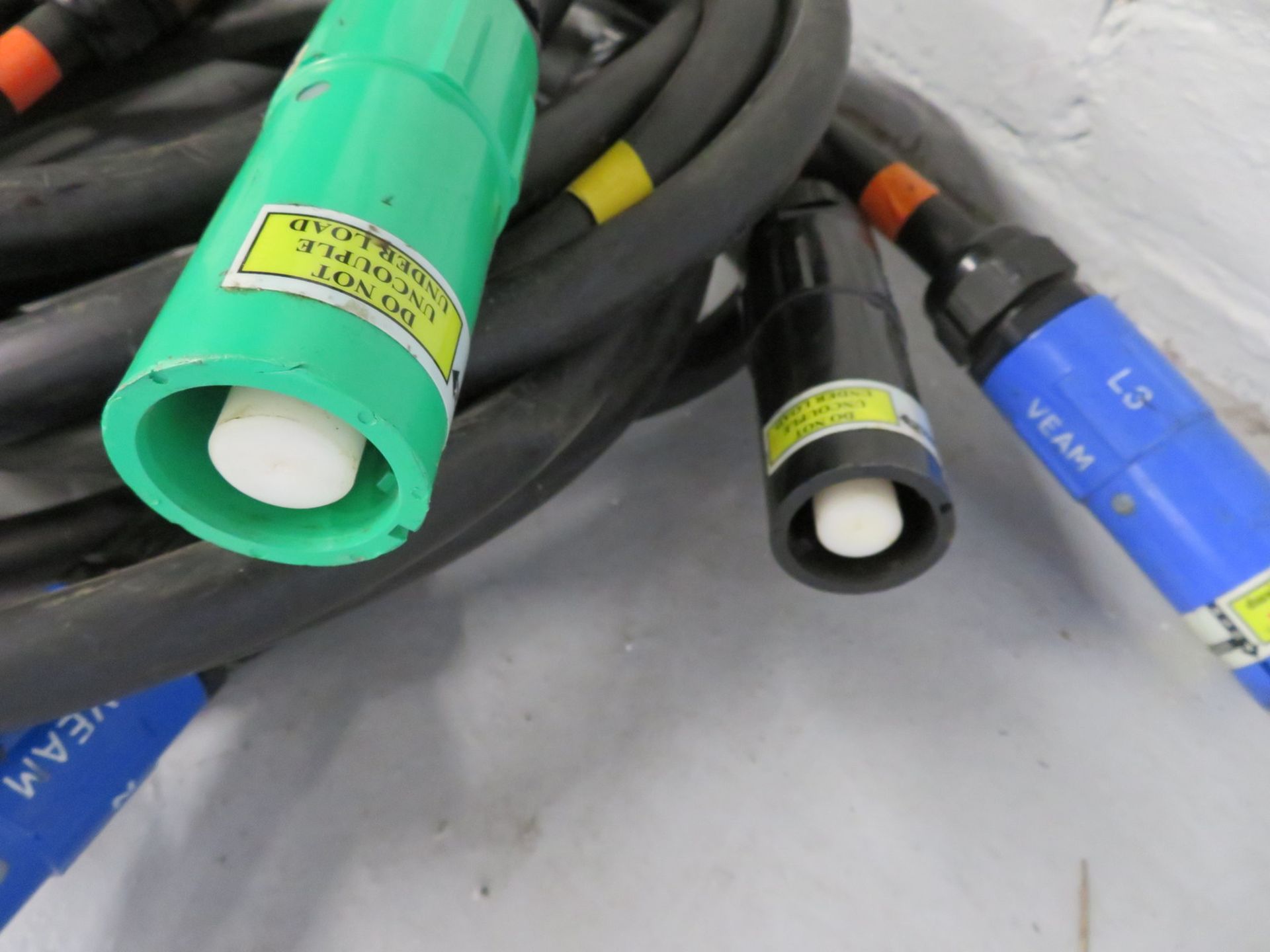 Set of Powerlock to Camlock cables 3m lengths. - Image 3 of 4
