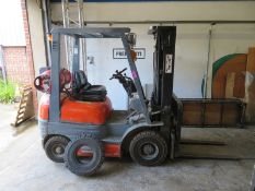 Toyota 1500kg triple mast gas forklift. Model:42-6FG18 Special model attachment SFV. Hours 12175.