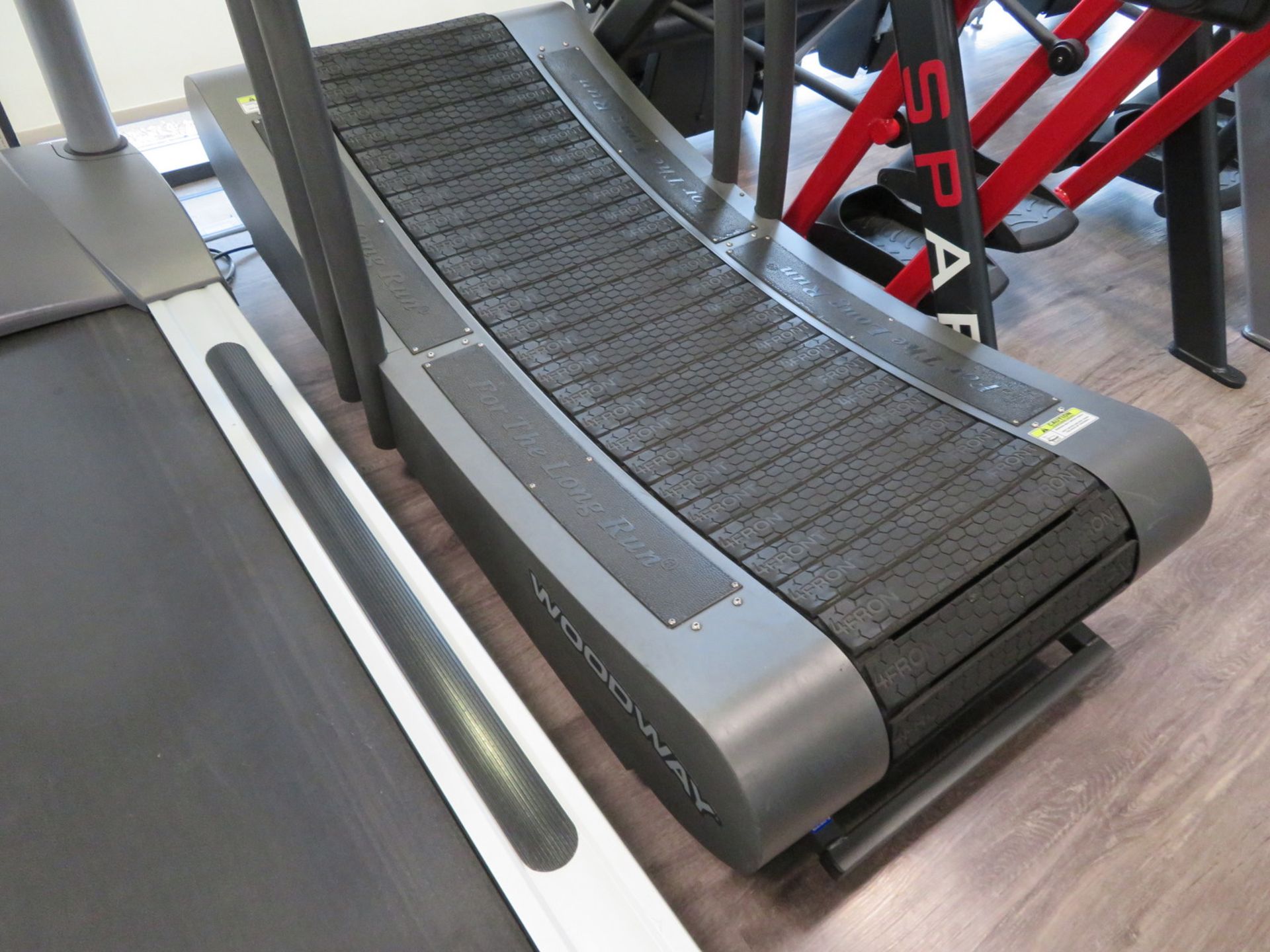 Woodway Curv Treadmill. Digital Display. Good Working Condition. - Image 3 of 9