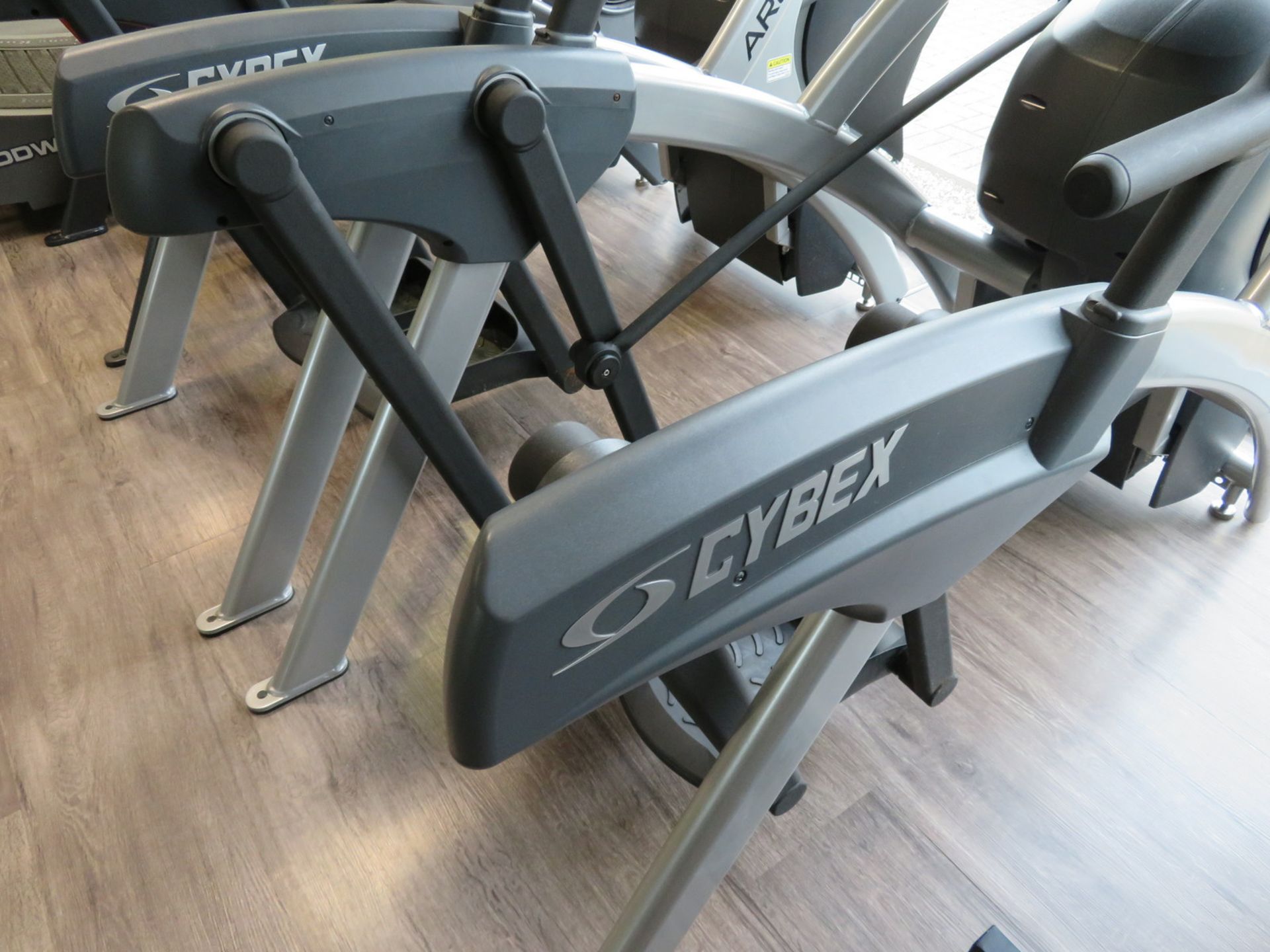 Cybex ARC Trainer High Intensity Trainer. LED Display. Good Working Condition. - Image 3 of 10