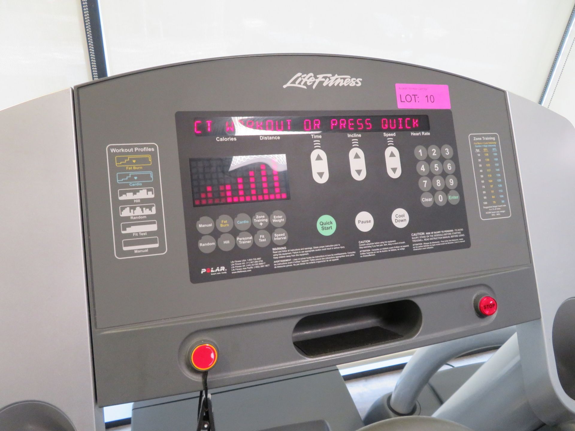 Life Fitness 95Ti Treadmill. LED Display. - Image 5 of 7