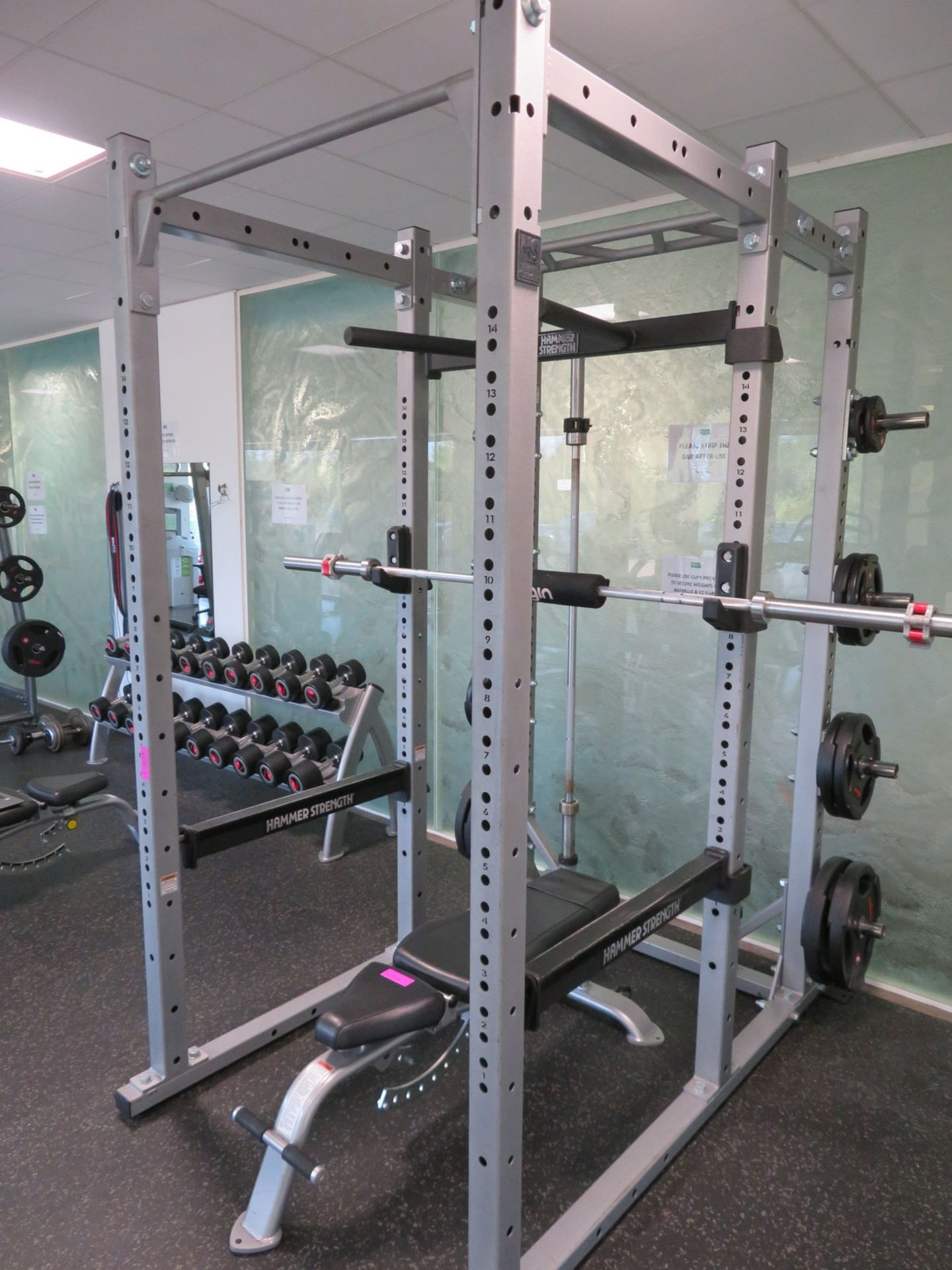 Hammer Strength AT-PR Rack Complete With 2x Barbells, Weight Plates And Cybex Bench. - Image 3 of 12