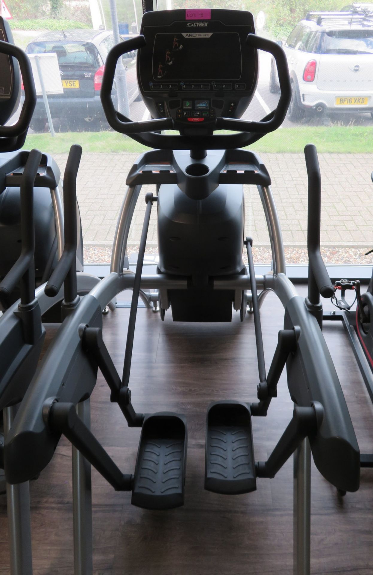 Cybex ARC Trainer High Intensity Trainer. LED Display. Good Working Condition. - Image 2 of 10