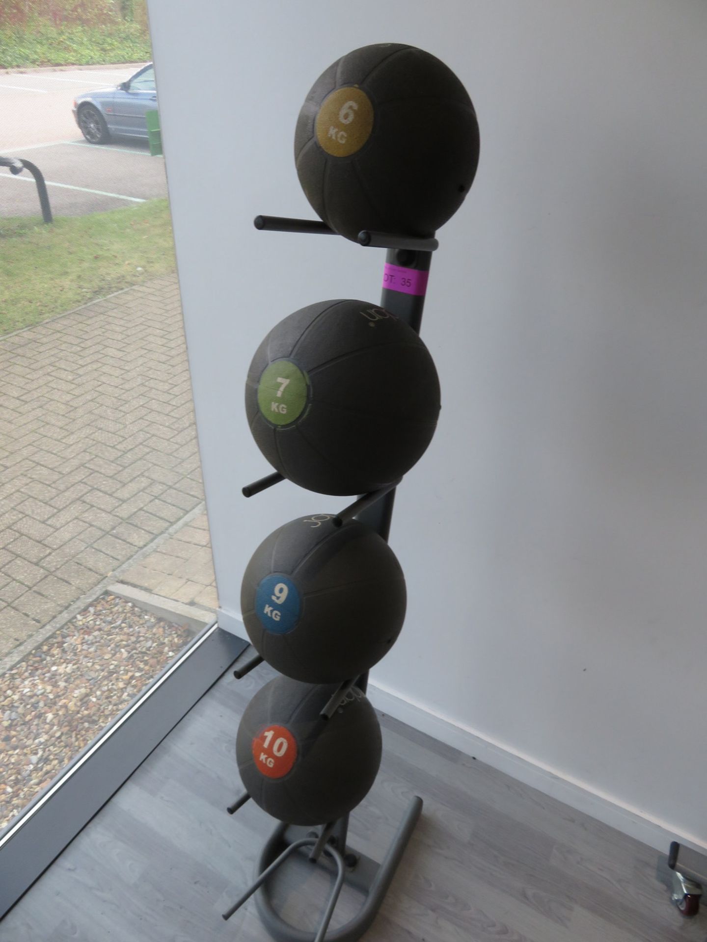 Jordan 5 Piece Medicine Ball Set With Rack Weights 6,7,8,9 & 10kg (8kg Pictured Separately - Image 2 of 8