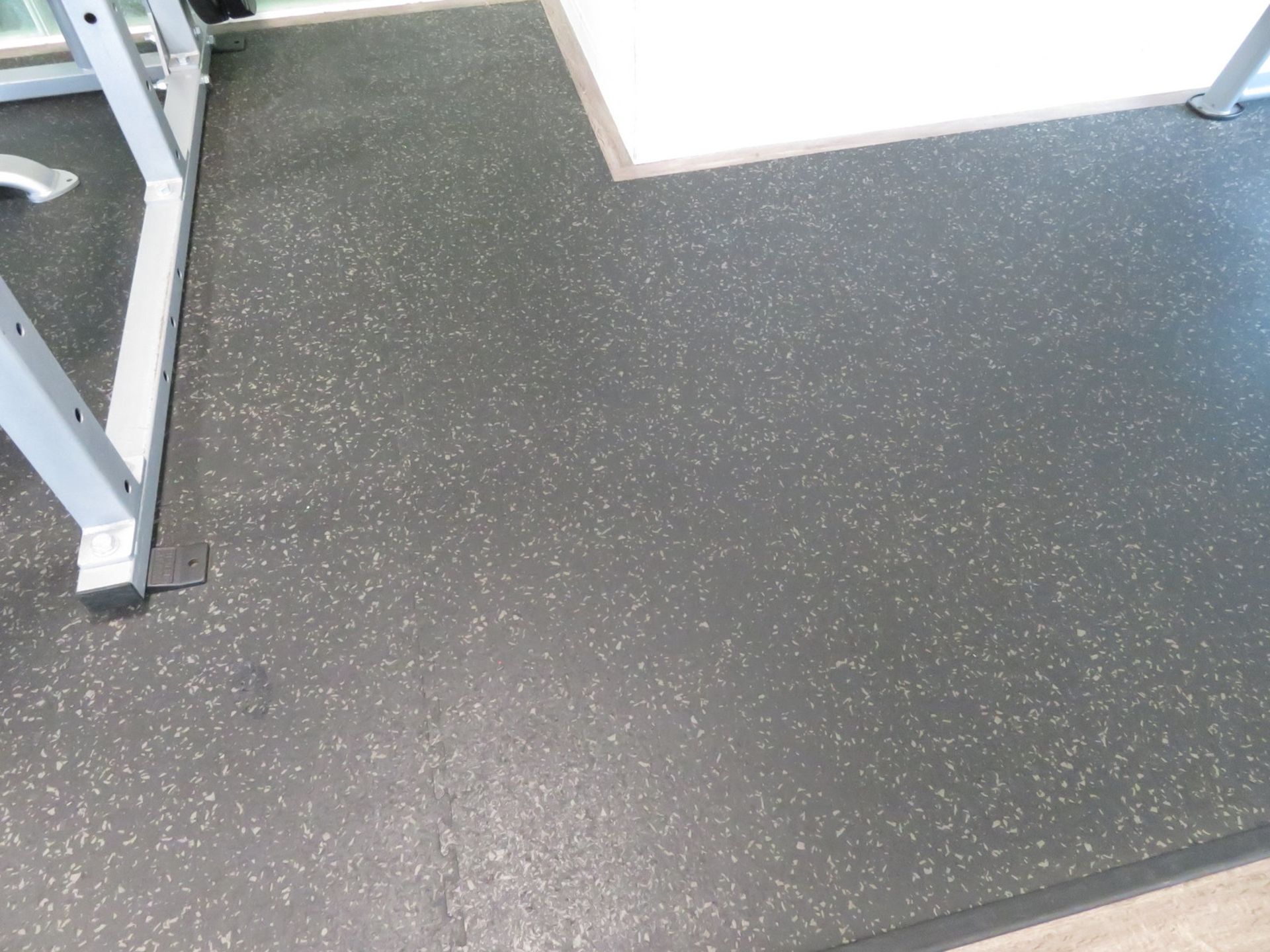 15x Specialised Firm Padded Gym Flooring Panels. Dimensions Per Panel: 90 X 90 X 2.5cm (Lx - Image 3 of 6