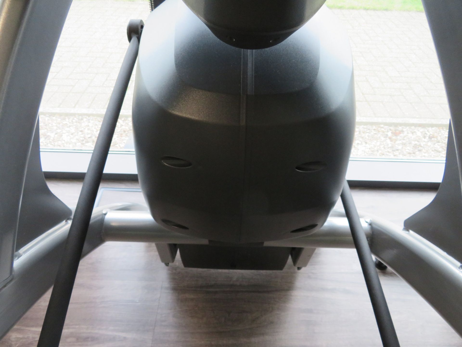 Cybex ARC Trainer High Intensity Trainer. LED Display. Good Working Condition. - Image 6 of 10