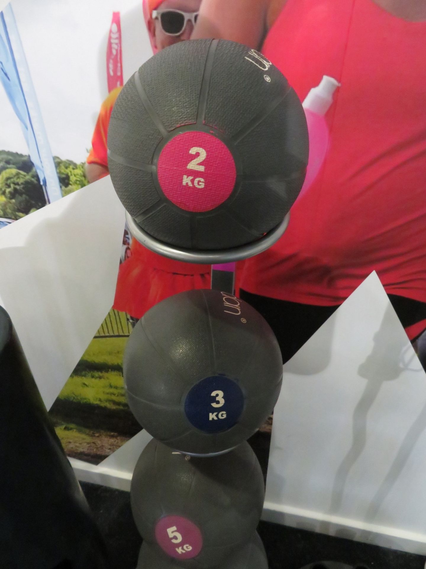 Jordan 5 Piece Medicine Ball Set With Rack Weights 2,3,5,7 & 10kg - Image 3 of 4