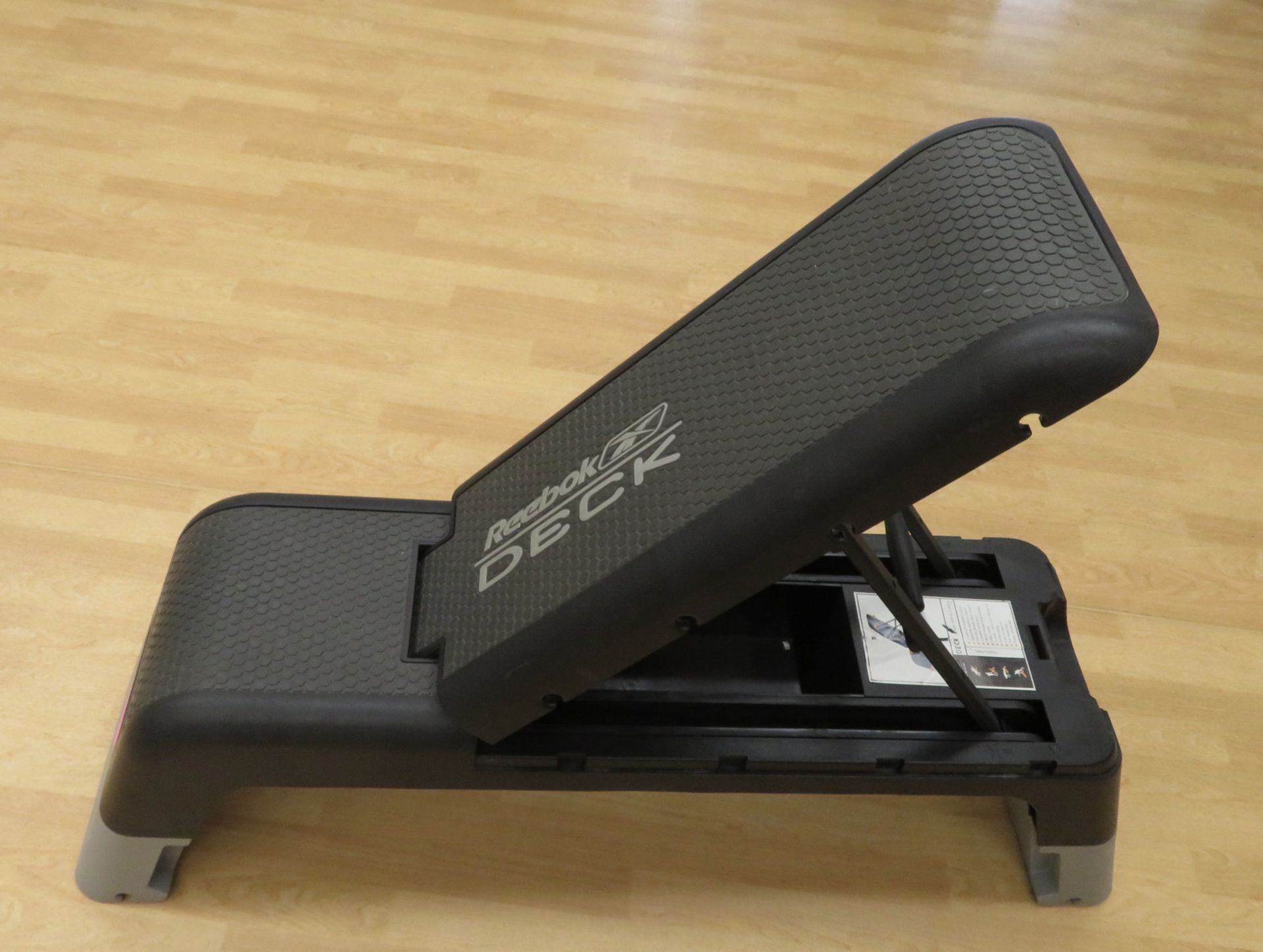 Reebok Deck Multi Fitness Box/Bench. - Image 3 of 6