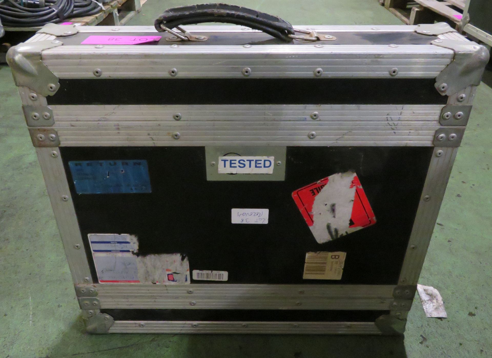 2U Flight case with Handle L520xW120xH520mm.