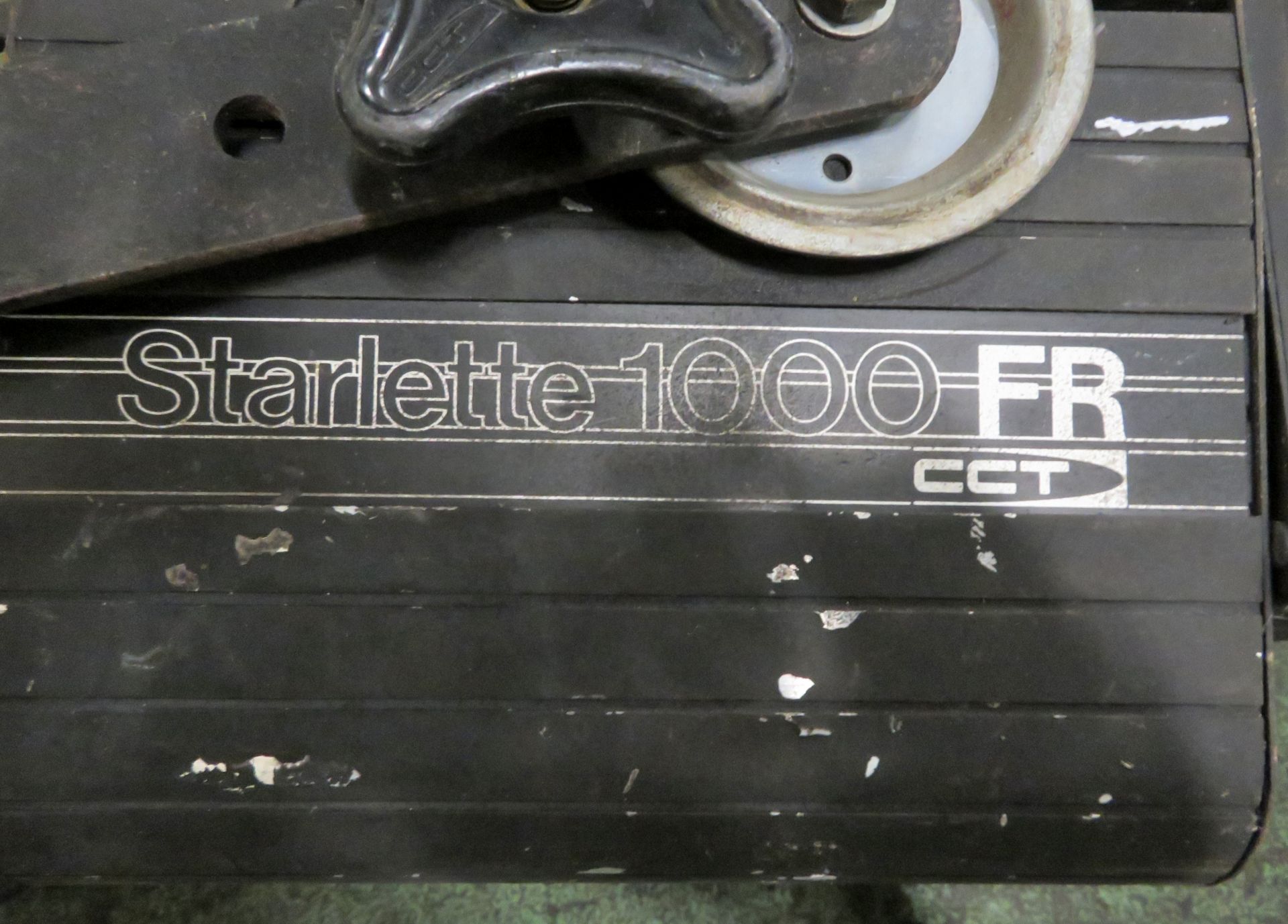 2x CCT Starlette 1000FR Starlette Fresnels. - Image 2 of 3