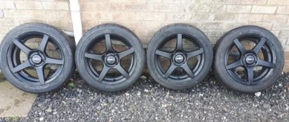 As New 15 inch Alloy wheels - 195 / 50 soft compound track day tyres - 5 miles only