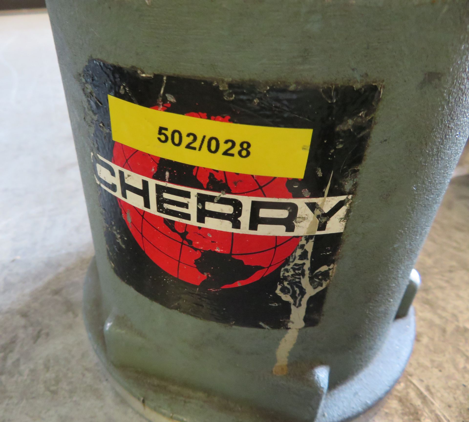 Cherry Textron G695B Pneumatic Gun - Image 2 of 3