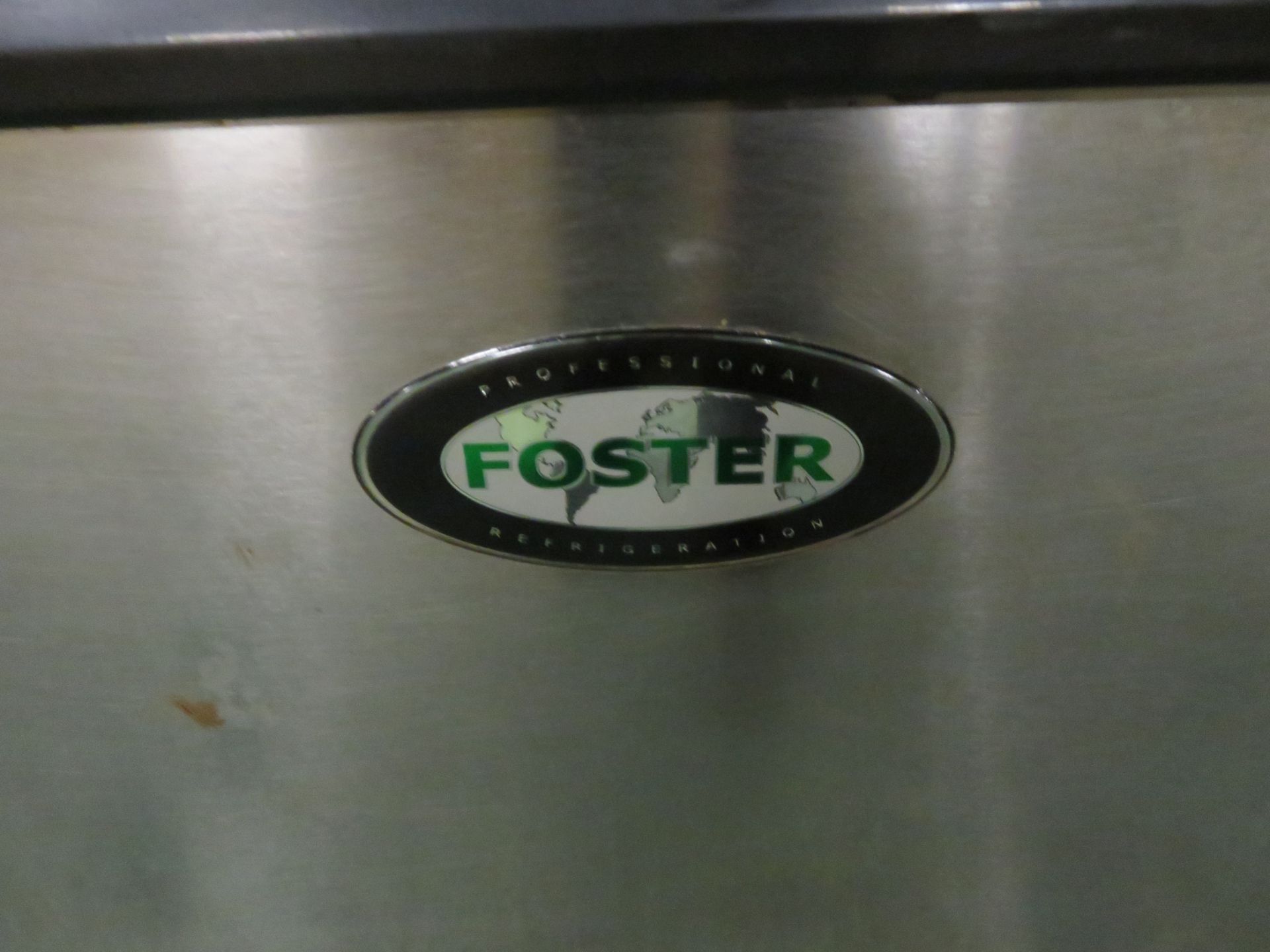 Fosters under counter fridge - no shelves - Image 2 of 3