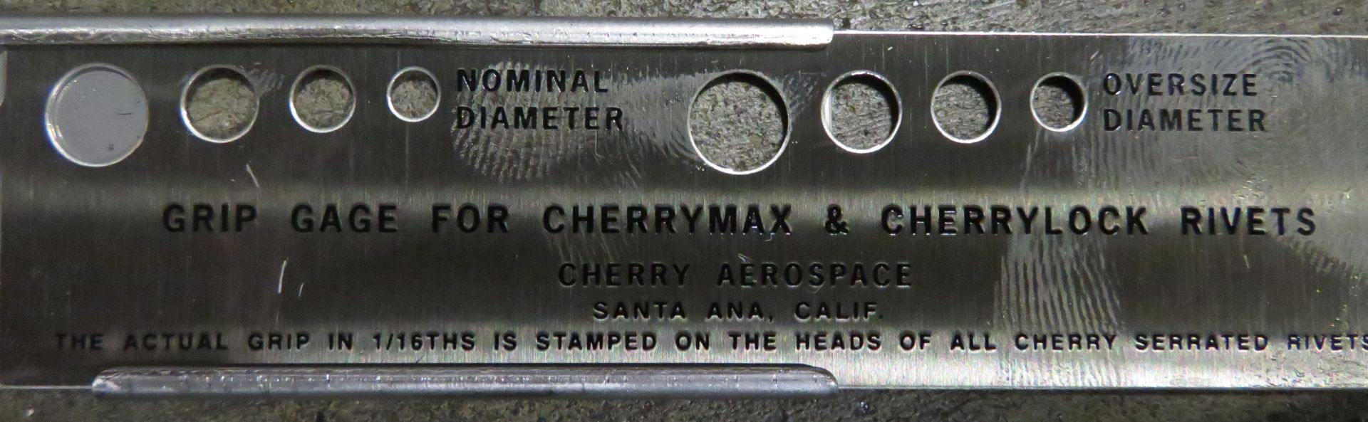 Cherry Aerospace pneumatic rivetter - Image 5 of 6