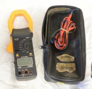 LEM Heme LH1040 Clamp Multimeter