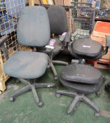 4x Office Chairs on Castors.