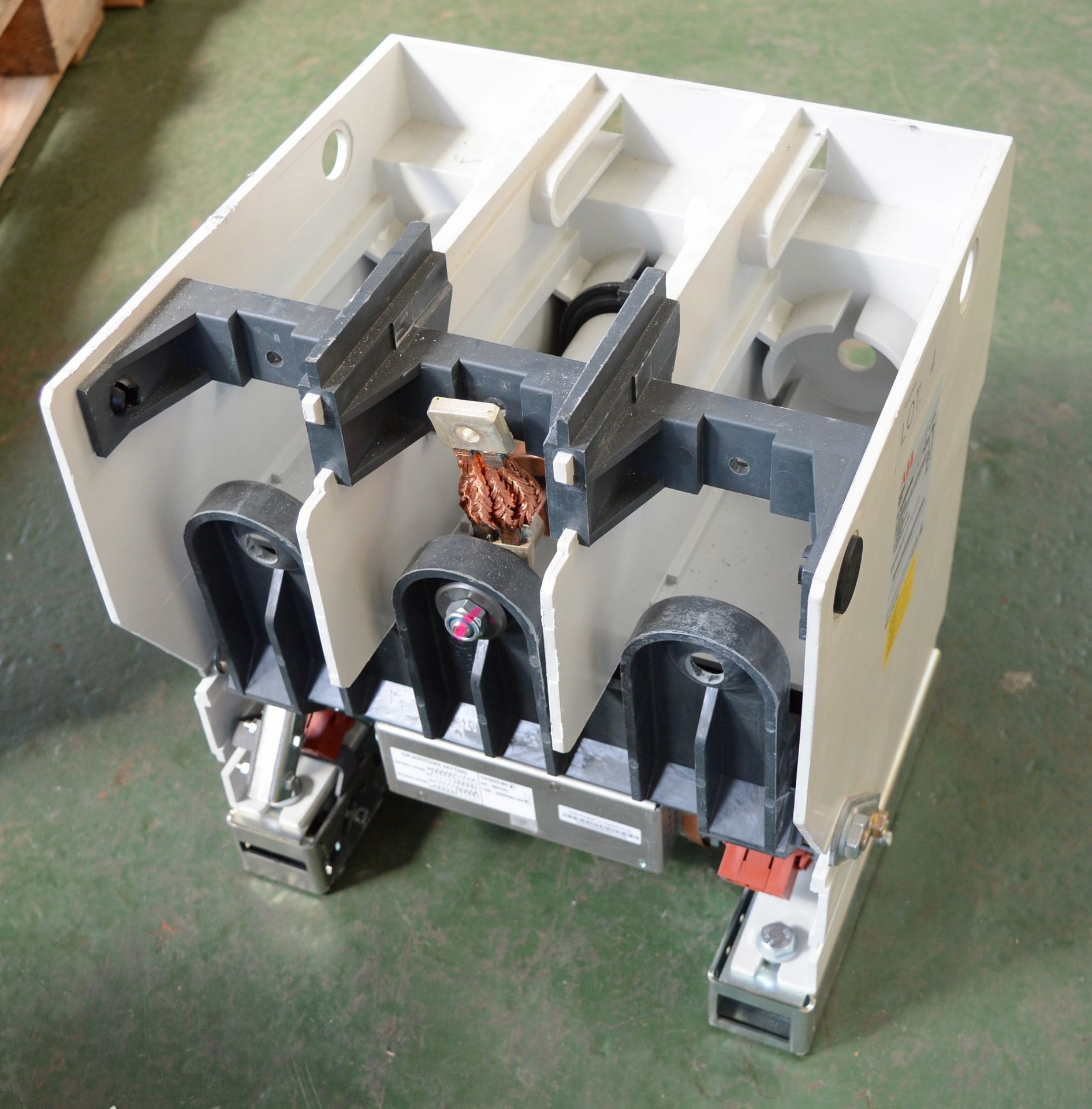 ABB Heavy Duty High Voltage Contactor. - Image 2 of 2