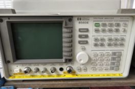 HP 8560E Spectrum Analyzer 30Hz - 1.9GHz.