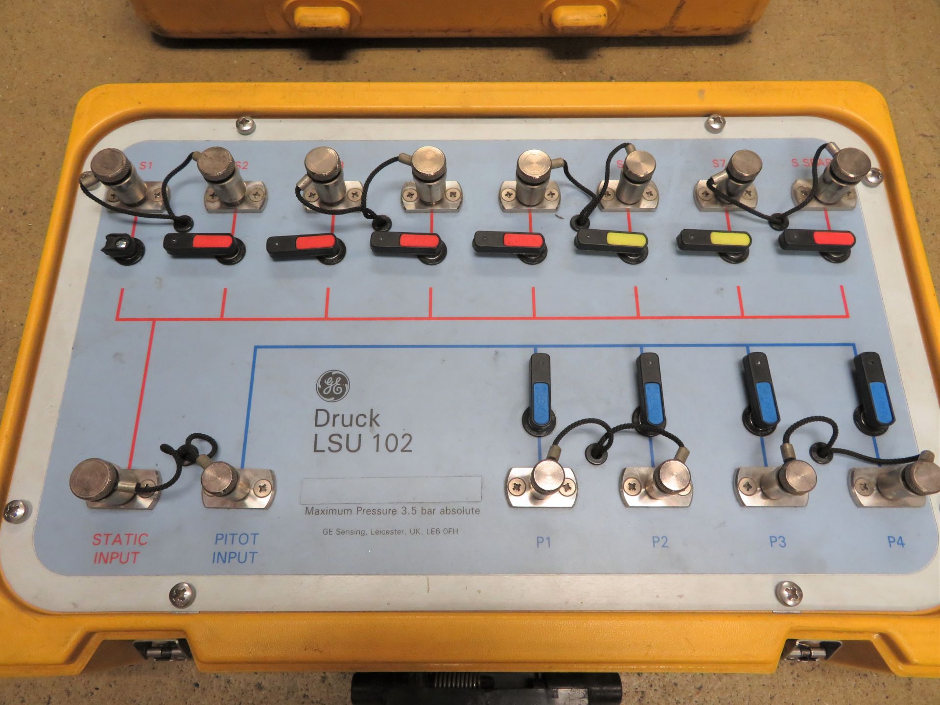 GE Druck LSU 102 Switching Unit in Case.