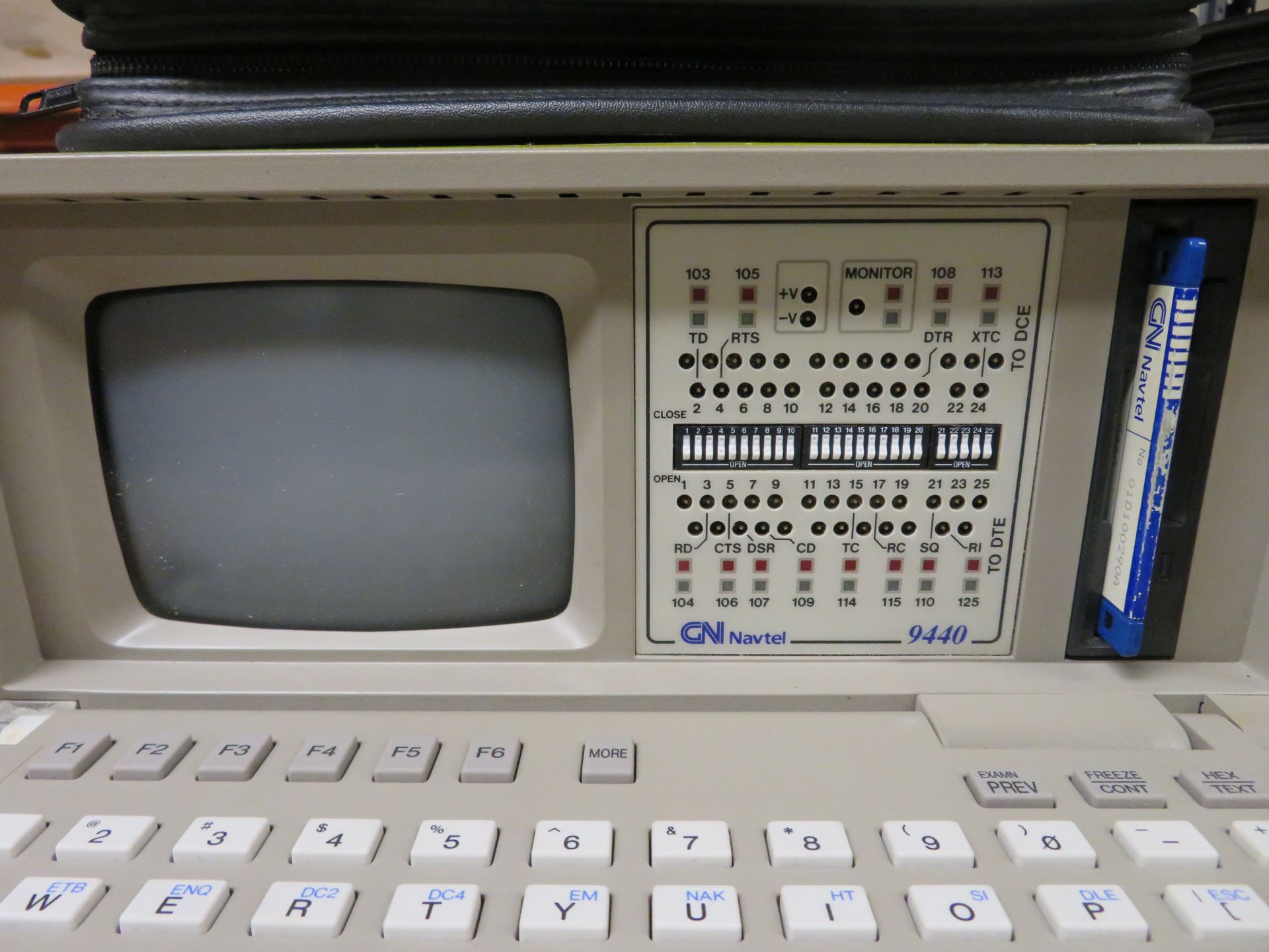 GN Navtel 9440 Protocol Analyzer, Damage to Left Hinge. - Image 2 of 9