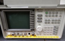 HP 8560E Spectrum Analyzer 30Hz - 1.9GHz.