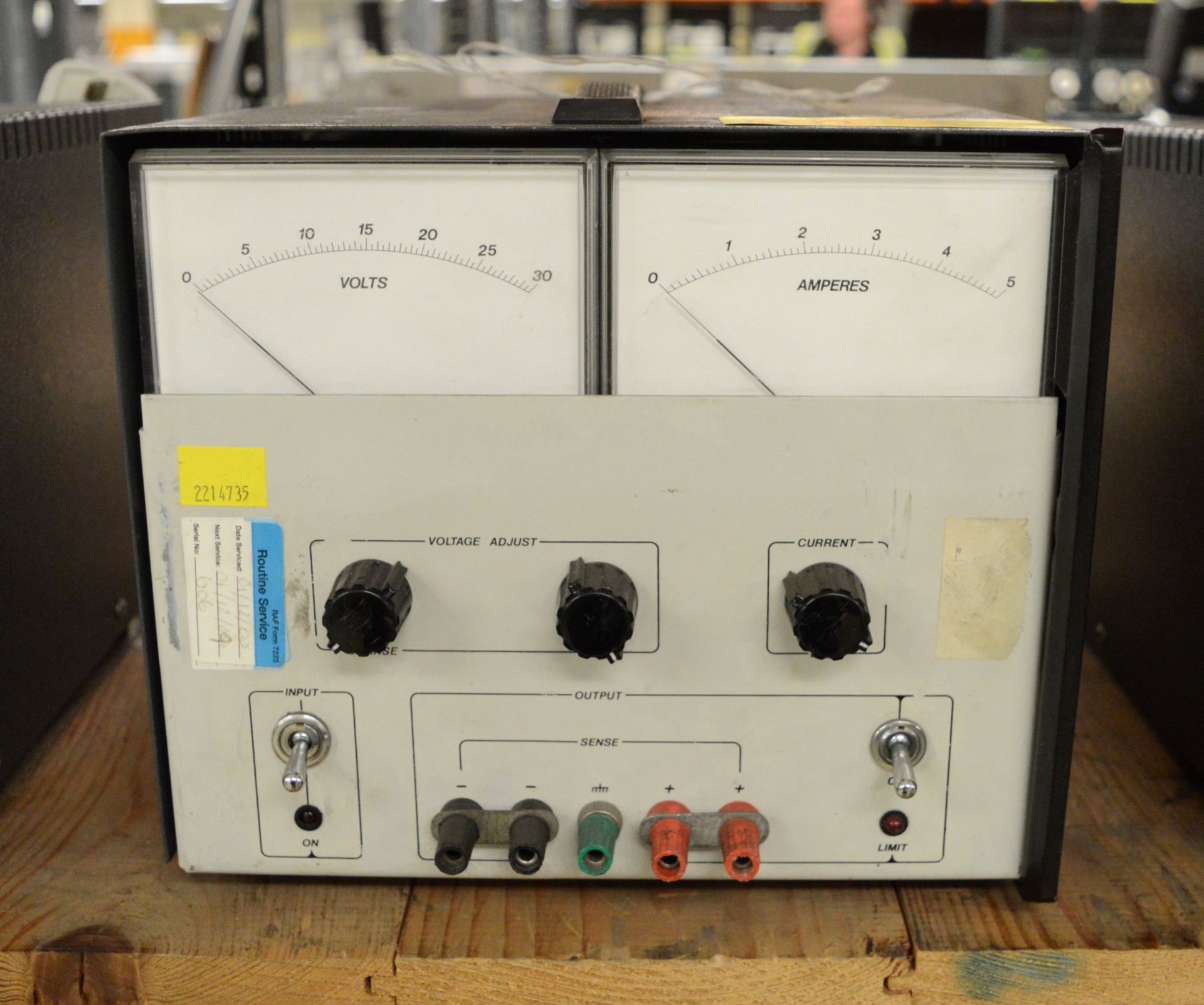 Farnell Instruments L30-5 stabilised power supply (damage to front casing)