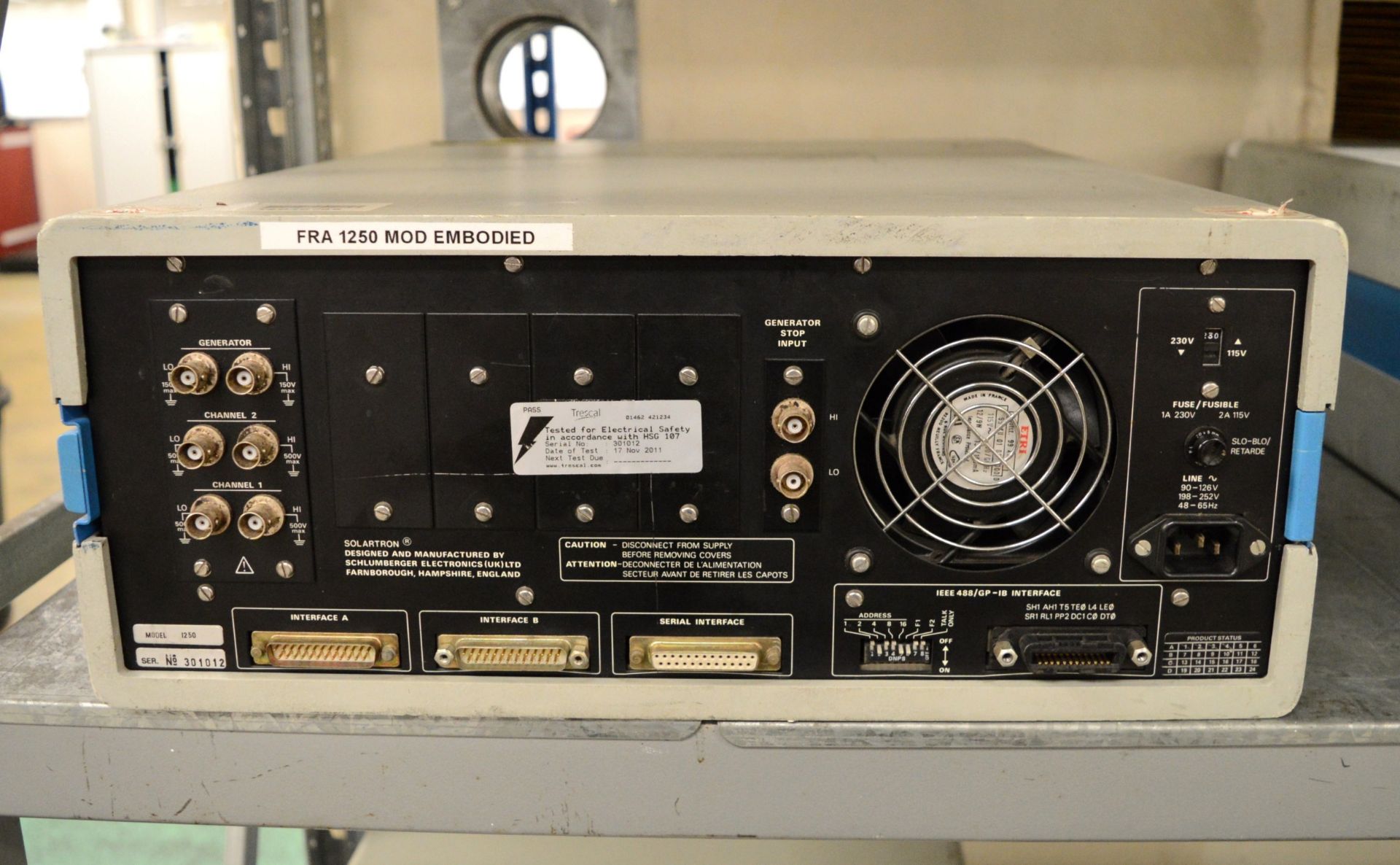 Solartron Schlumberger 1250 frequency response analyser - Image 3 of 3