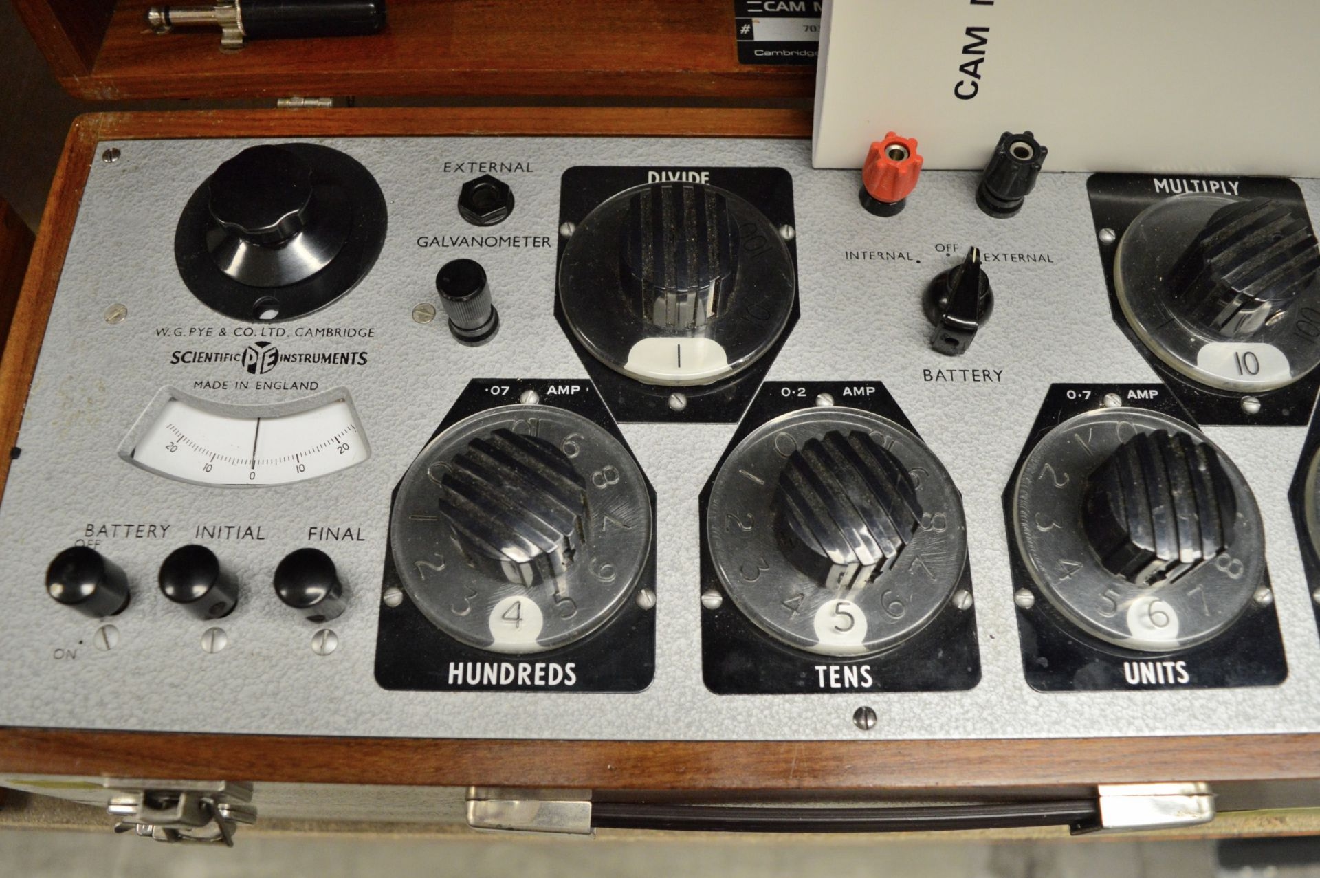 Cam Metric portable wheatsone bridge - Image 2 of 3