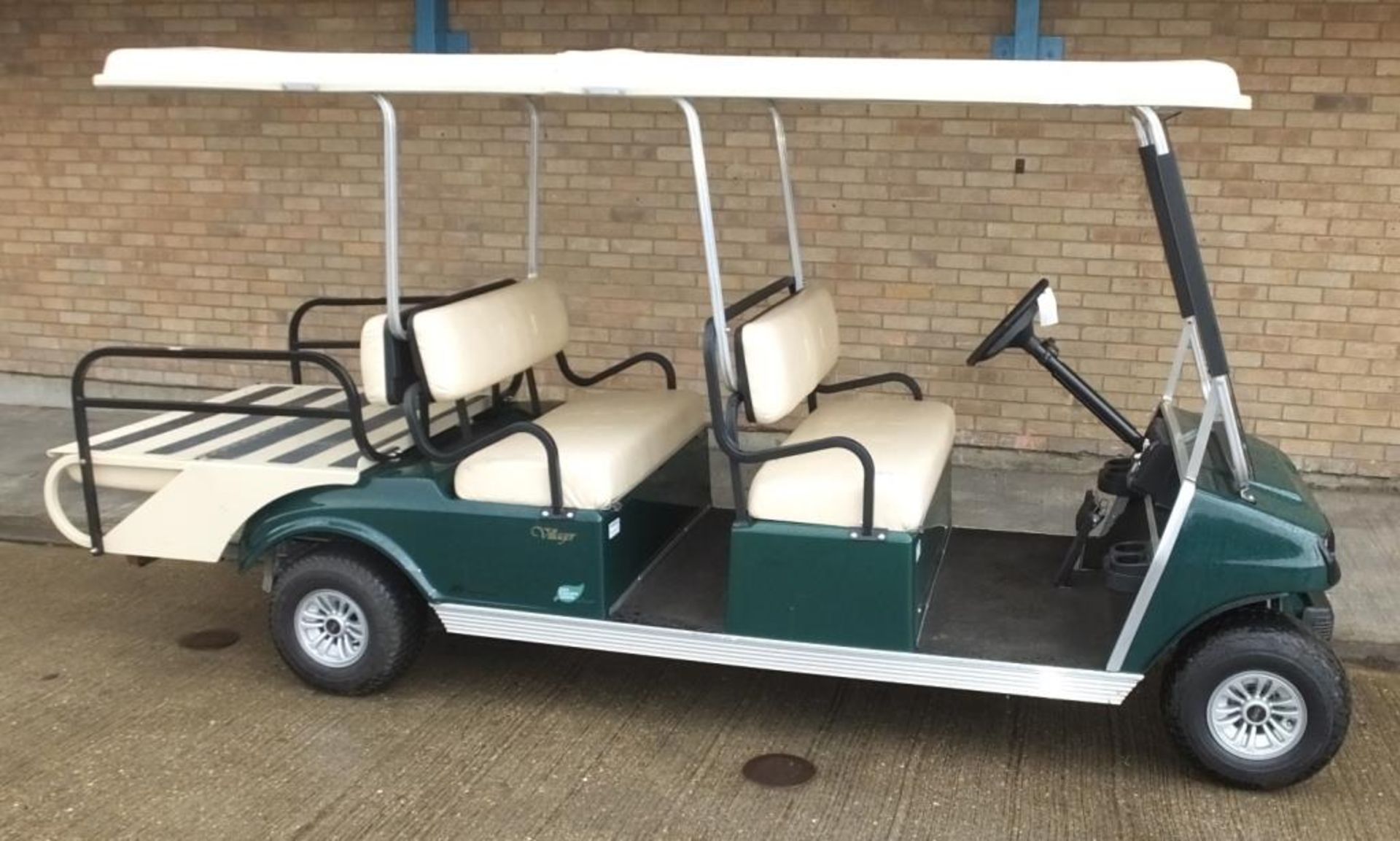 Ingersoll Rand Club Car Villager Electric green - 6 seater - QuiQ