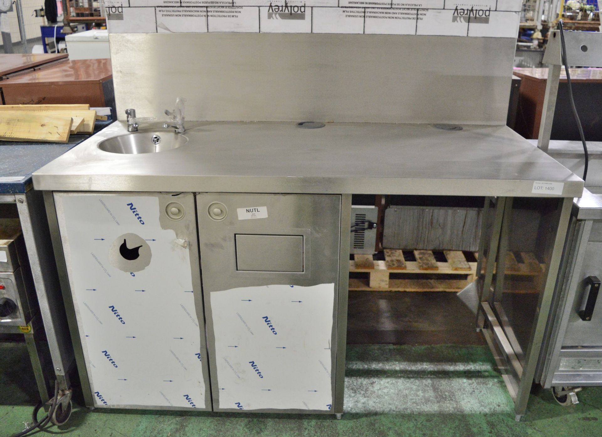 Stainless Steel Kitchen Preparation Unit with Tile Effect Backing & Single Tap Basin - L16 - Image 2 of 4