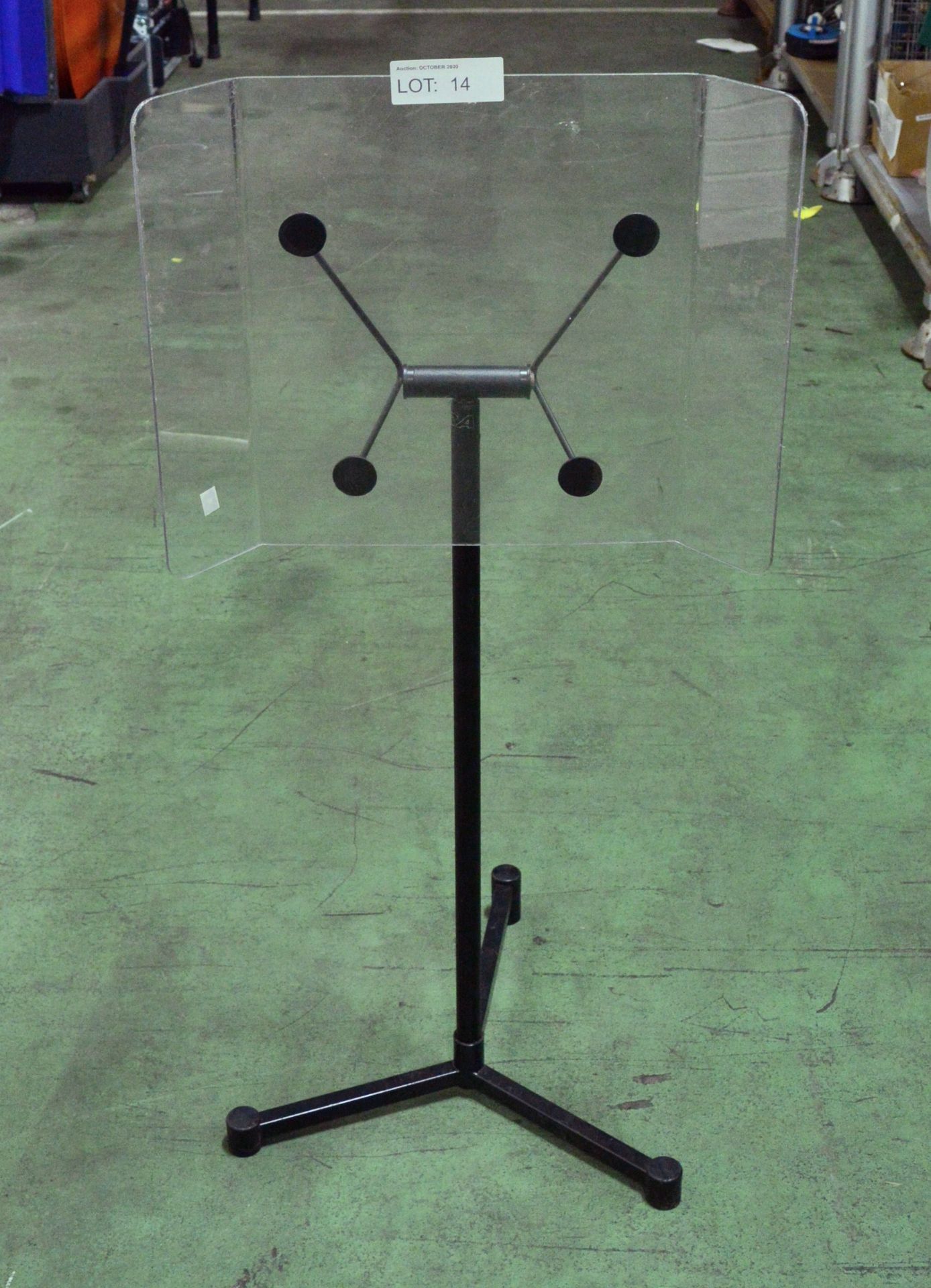 Rat Stand Acoustic Shield