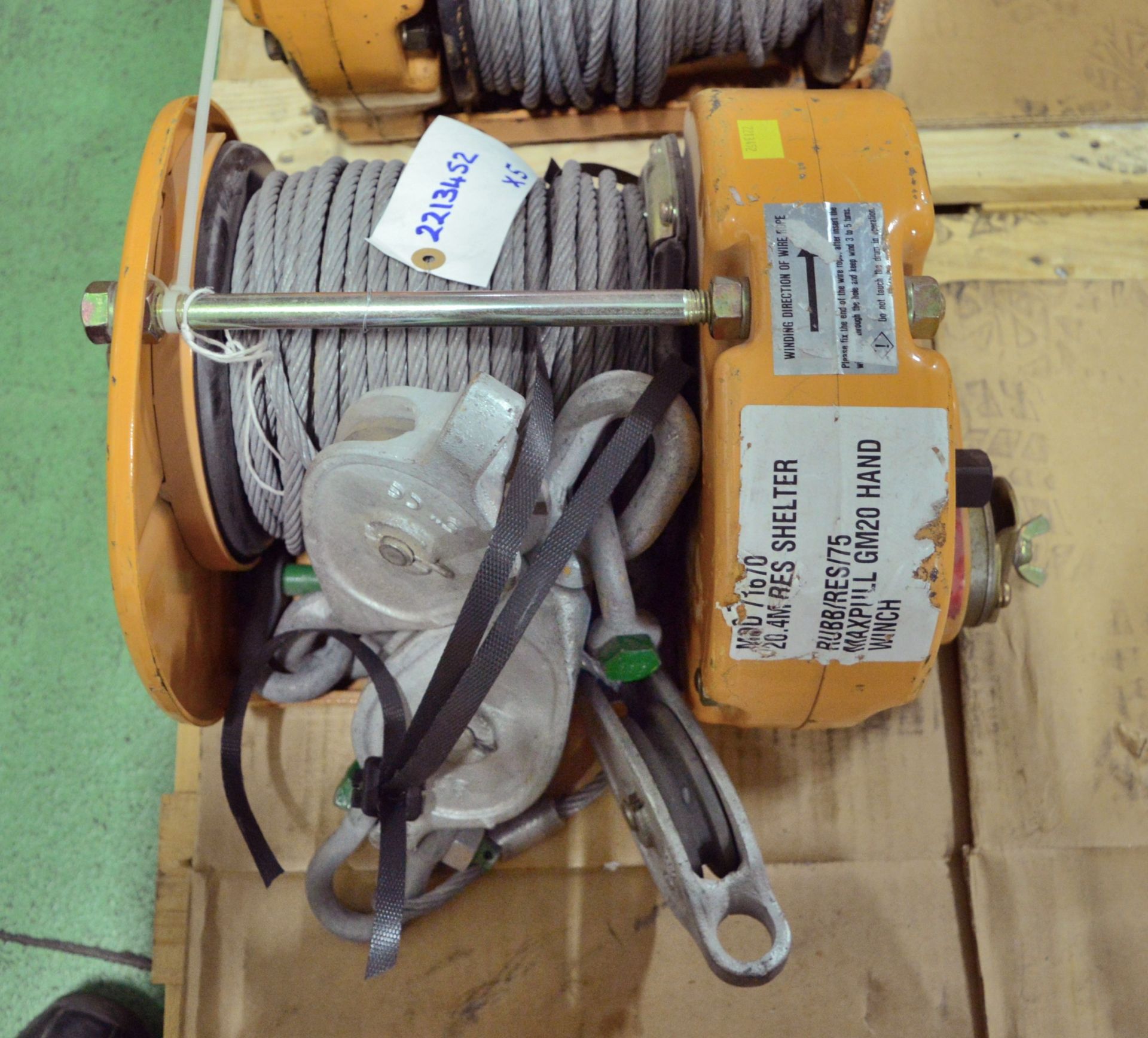 MaxPull hand winch type GM-20 - Capacity - 2000kg with cable - NO HANDLE - Image 2 of 3