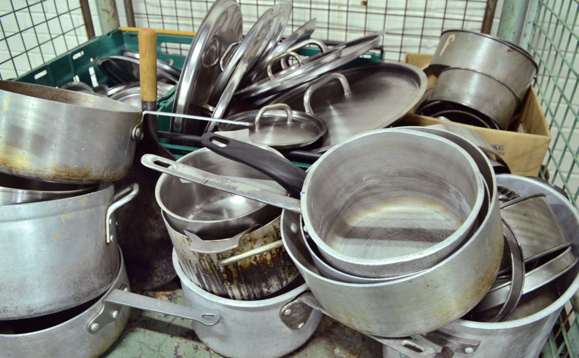 Various Pots & Pans with Lids - Image 2 of 3