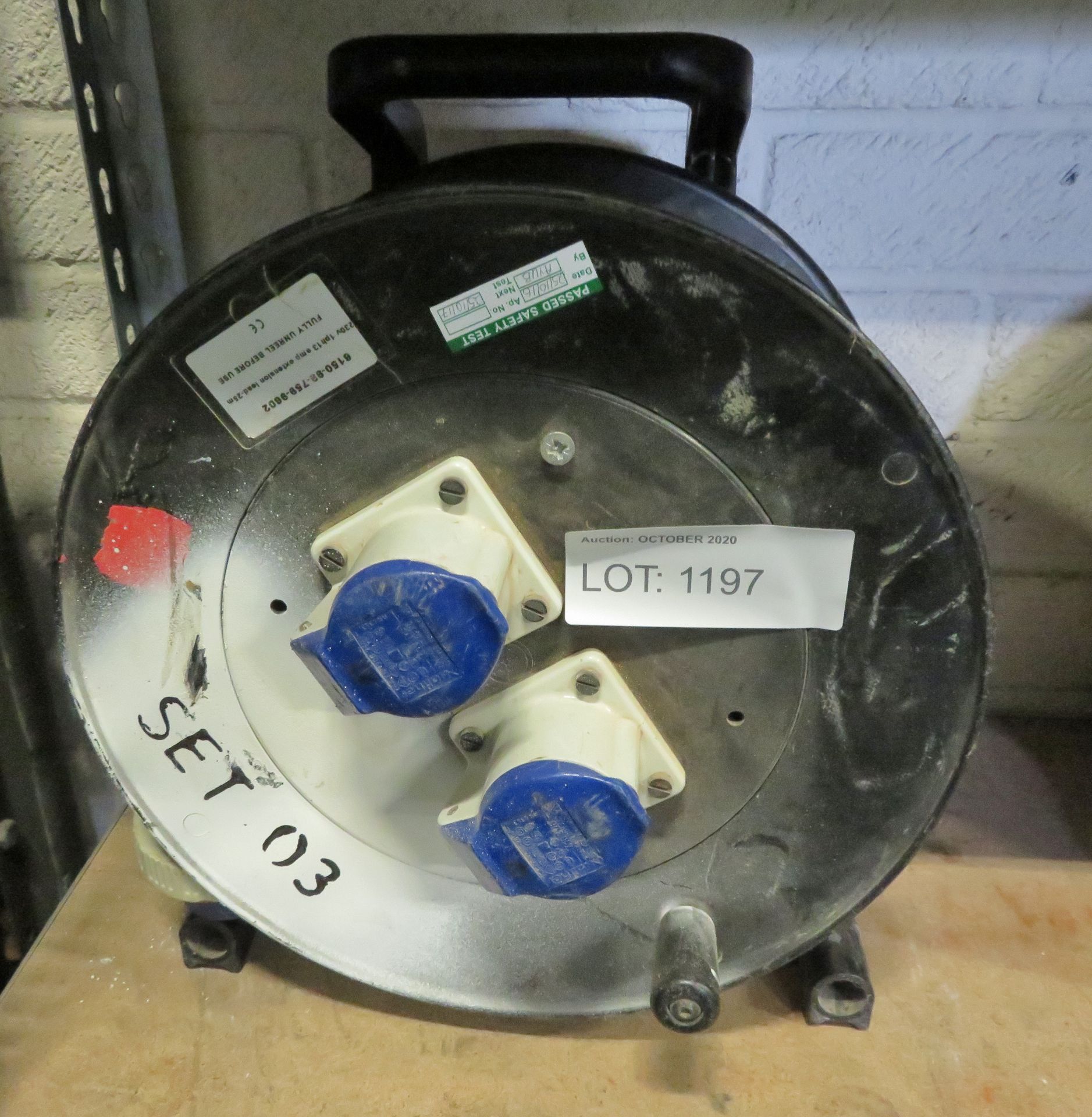 240V External extension reel