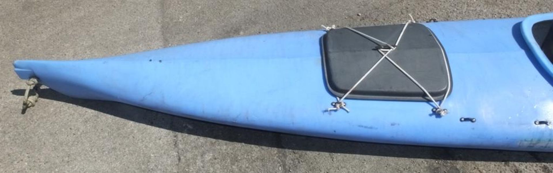 Hydra Sea-Runner Plastic Kayak - paddle NOT included - LOCATED AT OUR CROFT SITE - Image 5 of 5