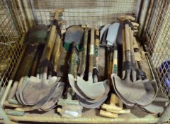 42x Large Hand Shovels