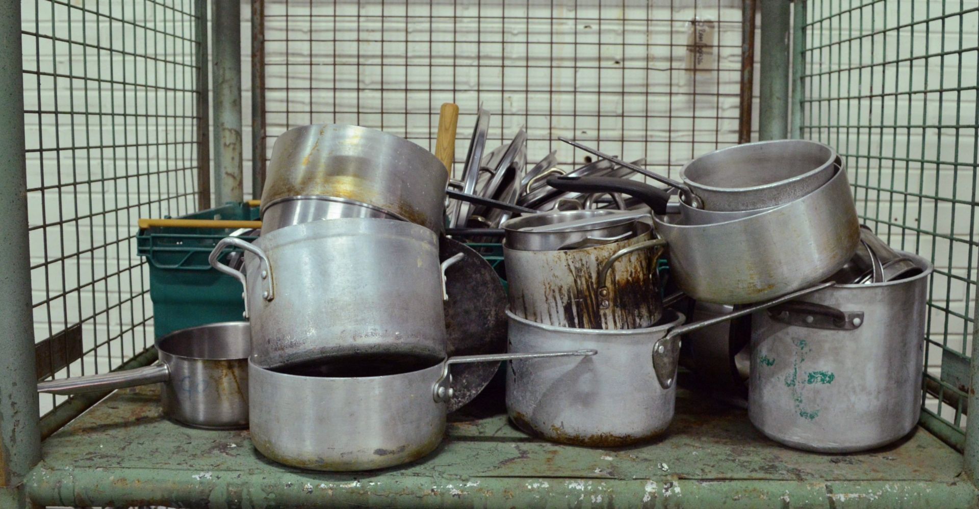 Various Pots & Pans with Lids