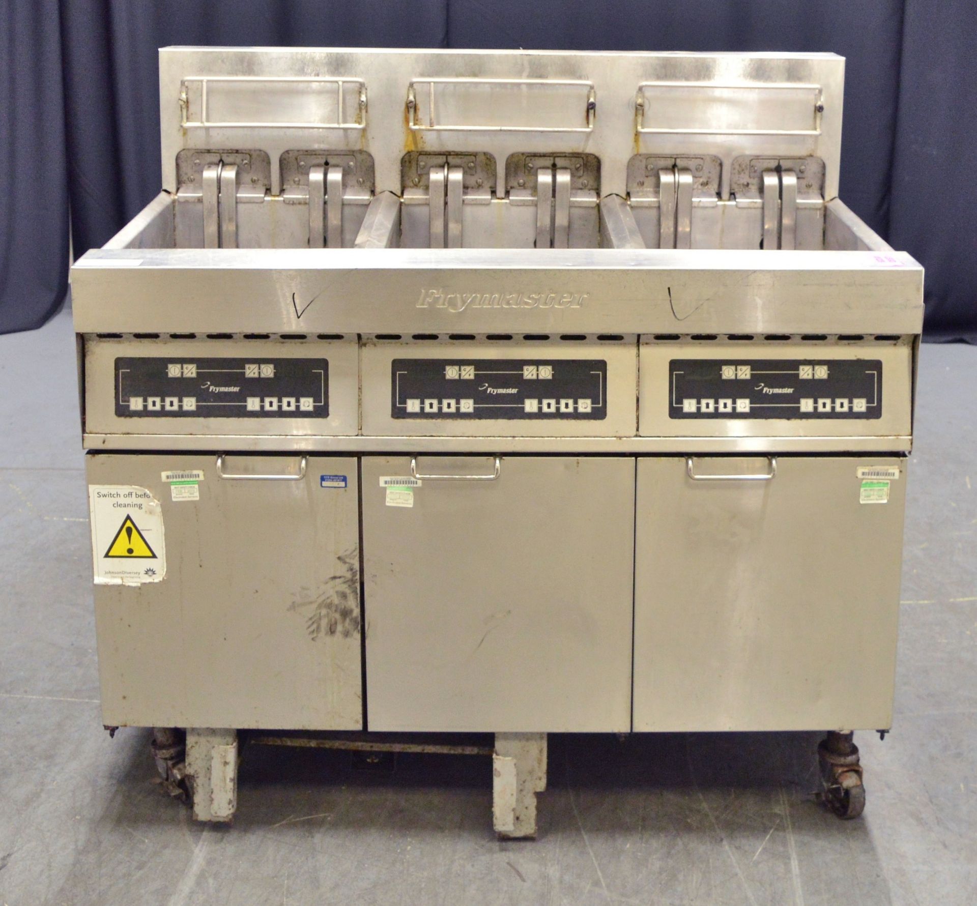 Frymaster H14 Triple Tank 4 Basket Capacity Electric Fryer - 400v 3-Phase